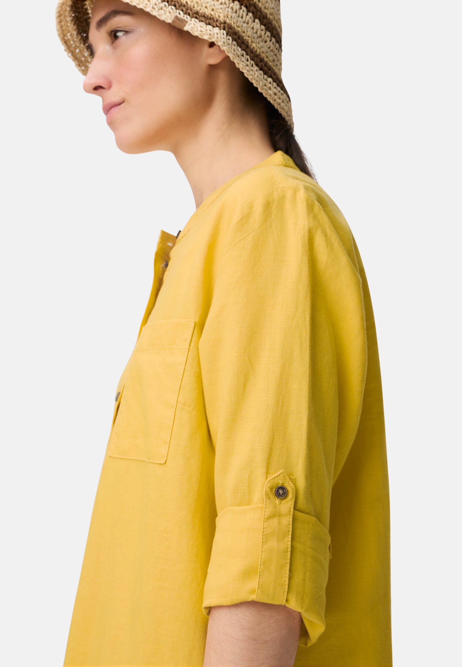 Women Shirt dress with stand-up collar Yellow worn detail close