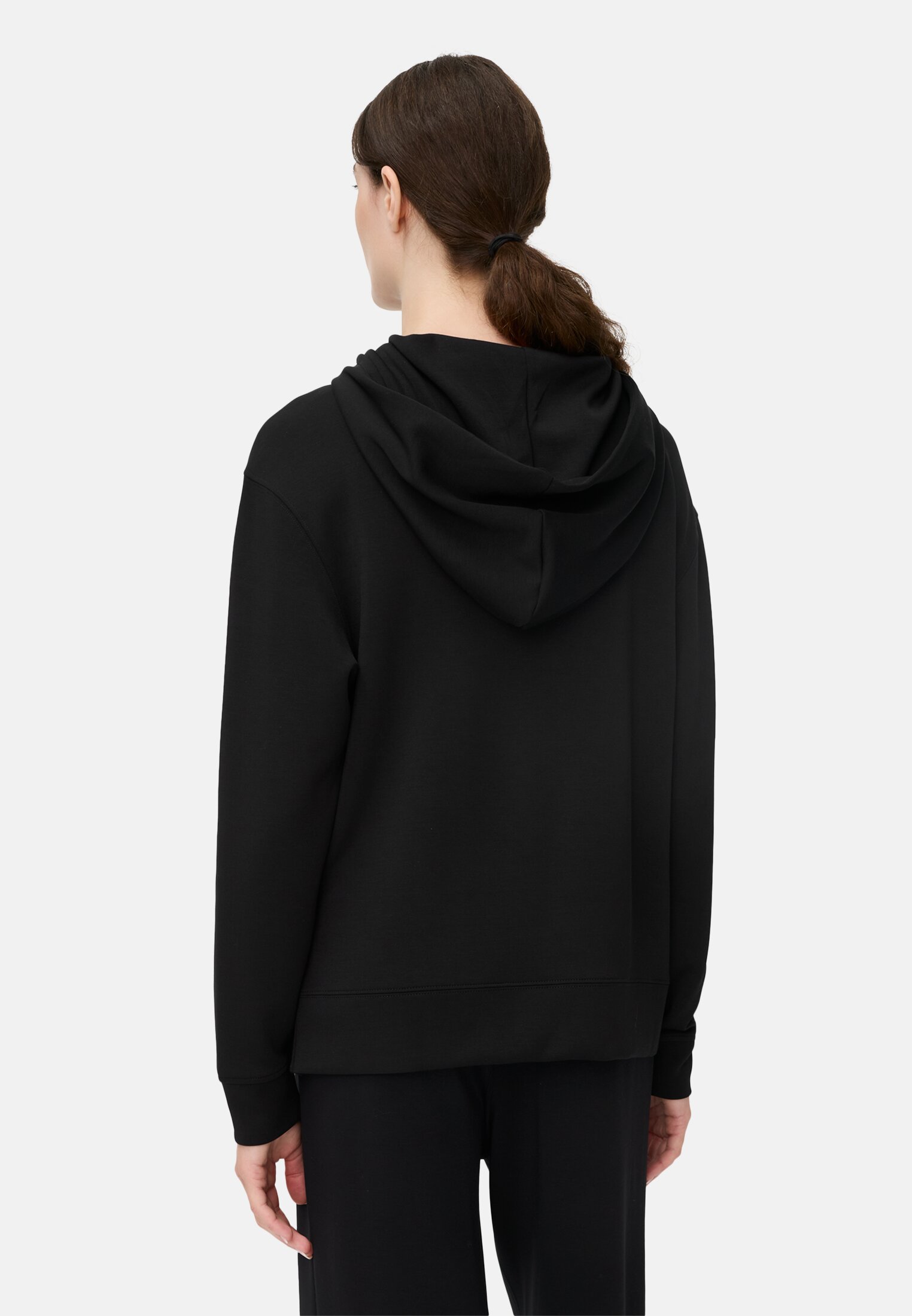 Vrouwen Hoodie met relaxed fit Kaviaar gedragen achter