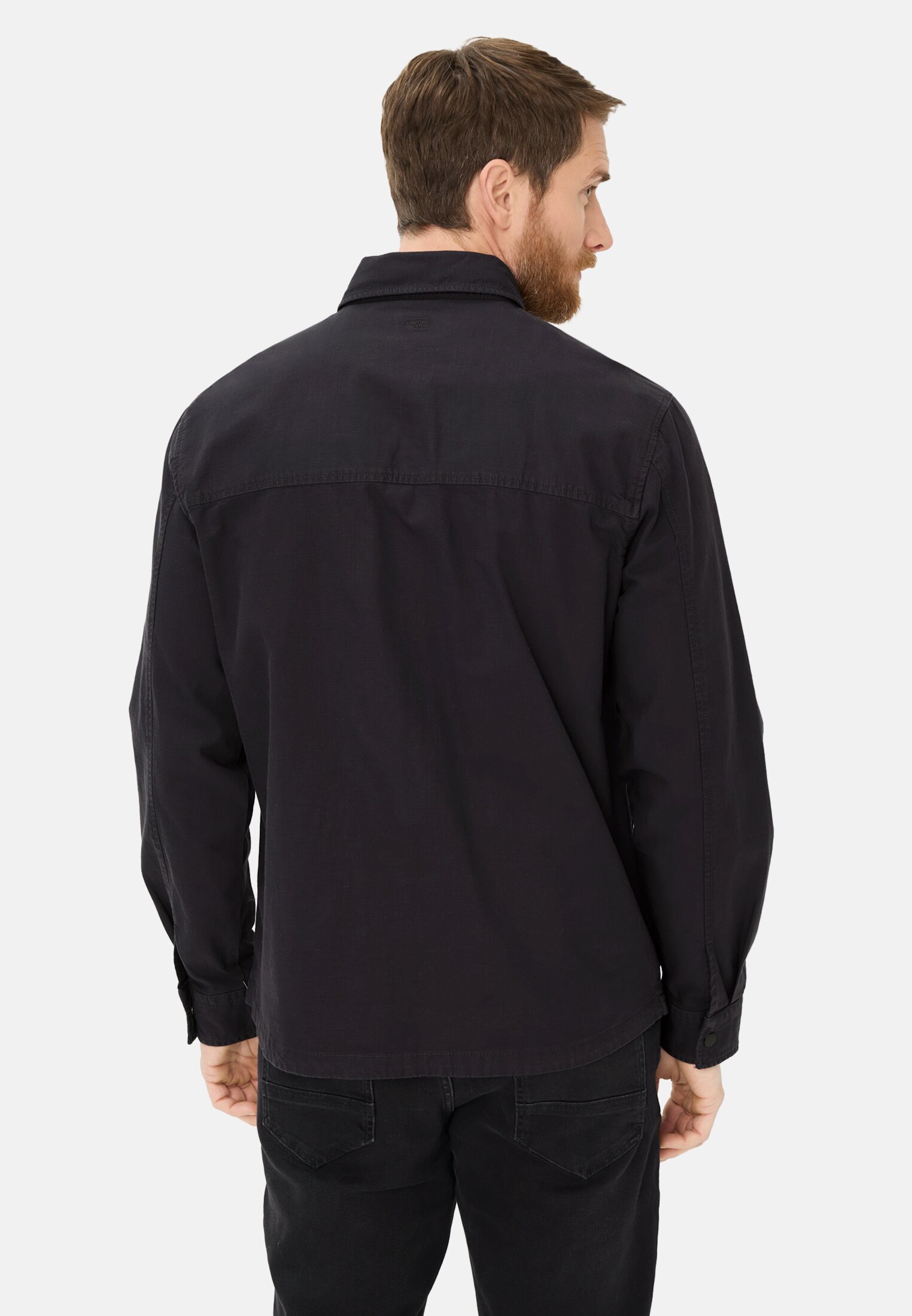 Herren Overshirt mit Taschen Navyblau getragen hinten