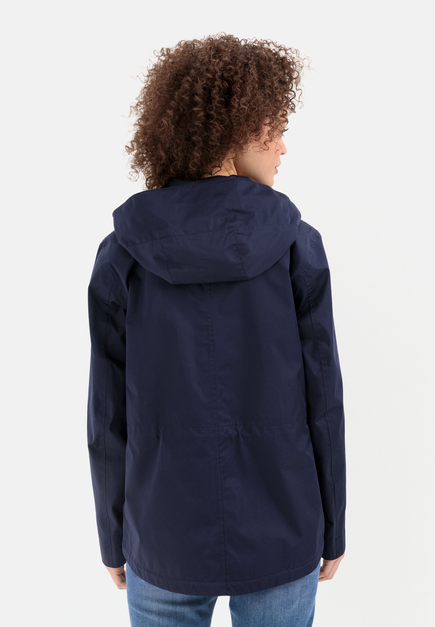 Damen teXXXactive® Jacke aus einem Bio-Baumwollmix Dunkelblau getragen hinten