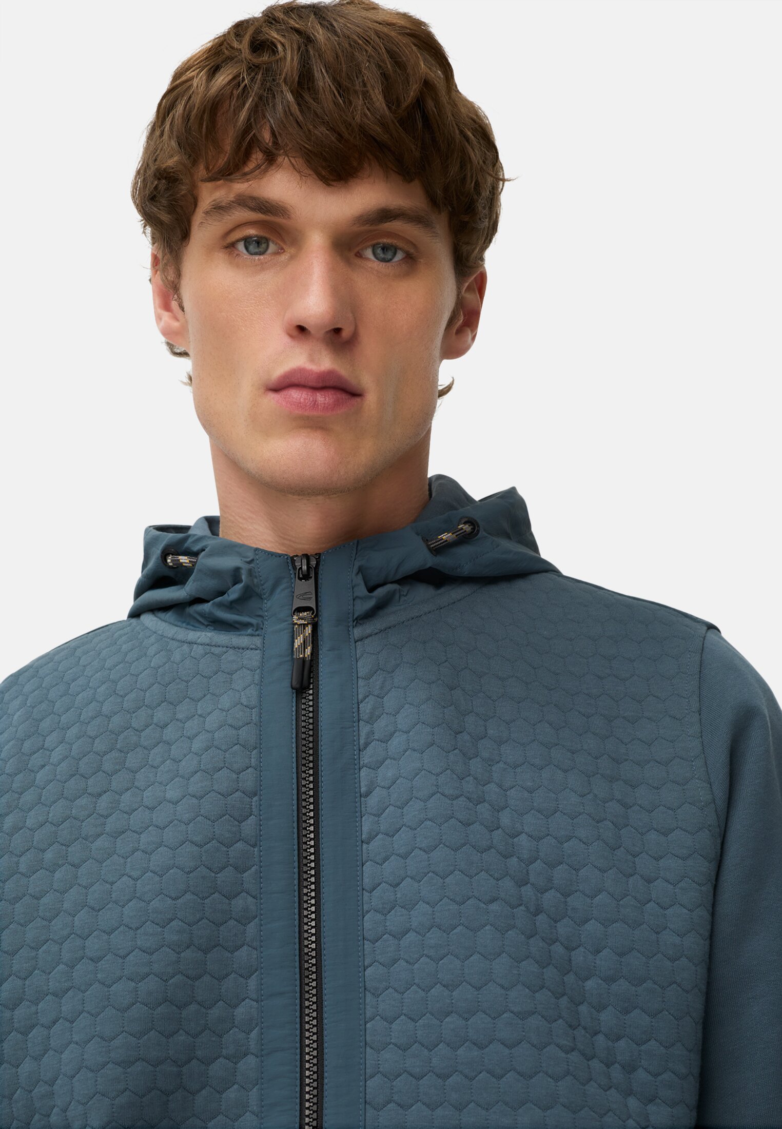 Men Sweat jacket with hood Ink blue worn detail close