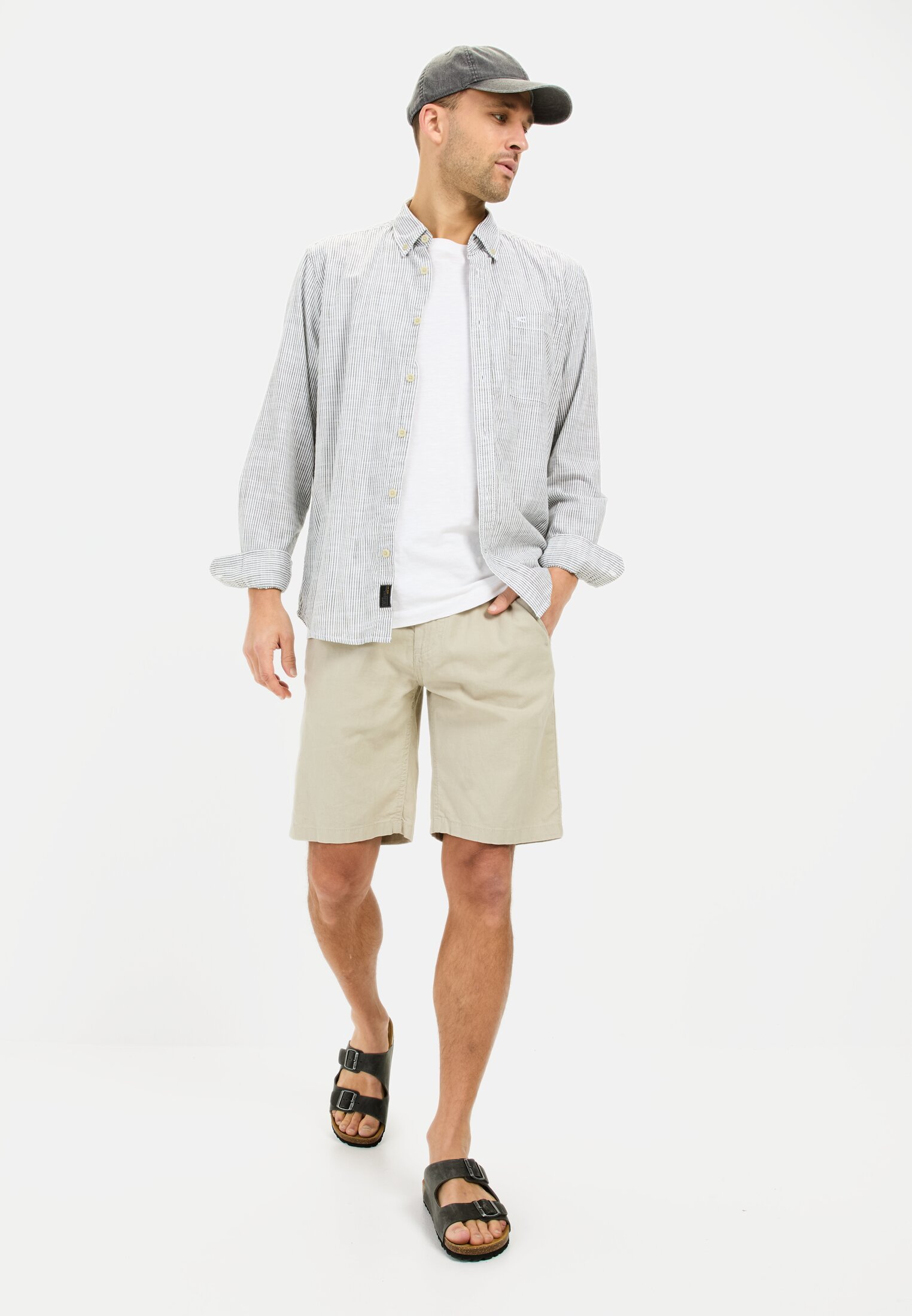 Men Chino shorts with elastic waistband Beige worn front full body