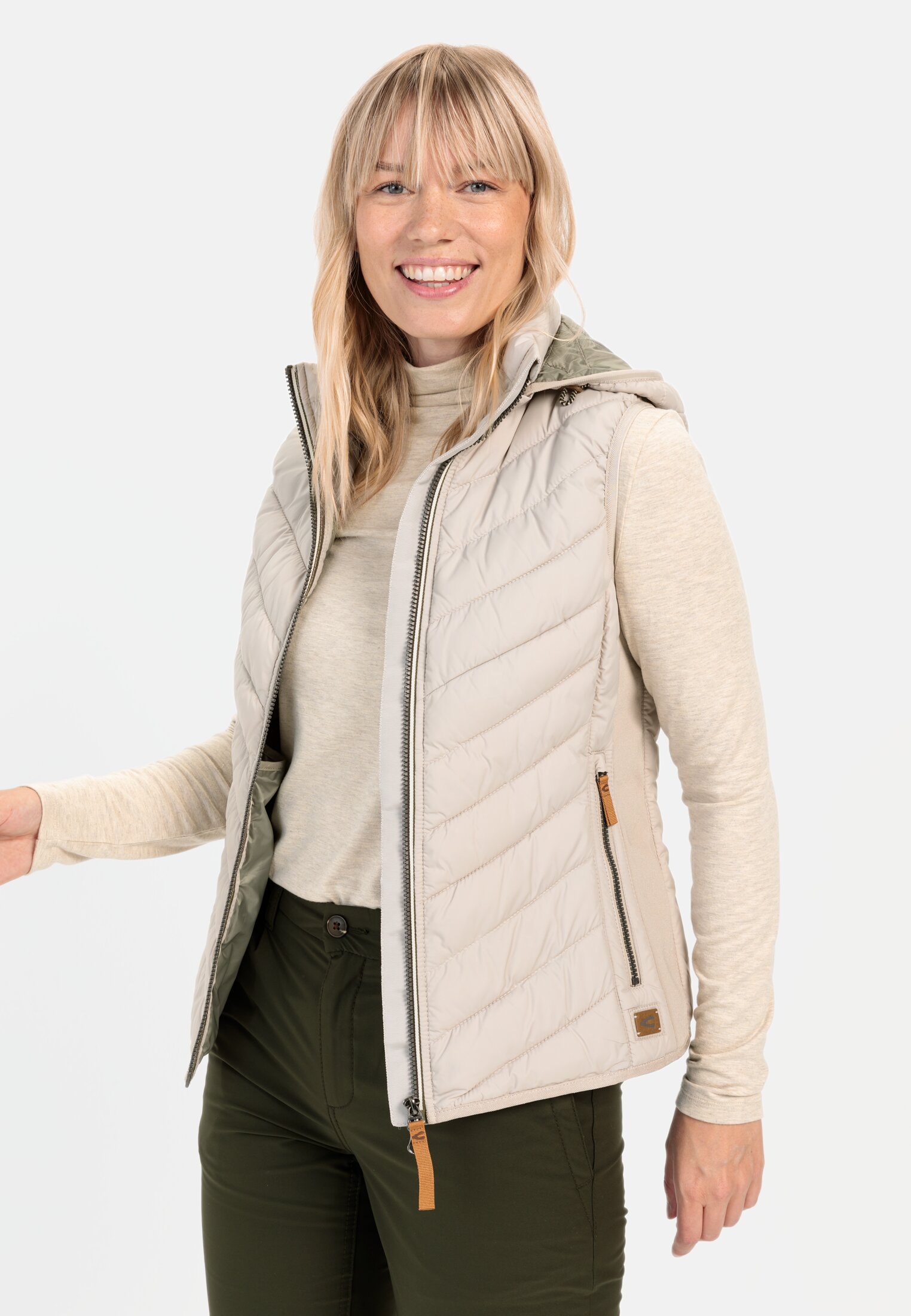 Women Quilted vest made from recycled polyester Beige-Grey worn front
