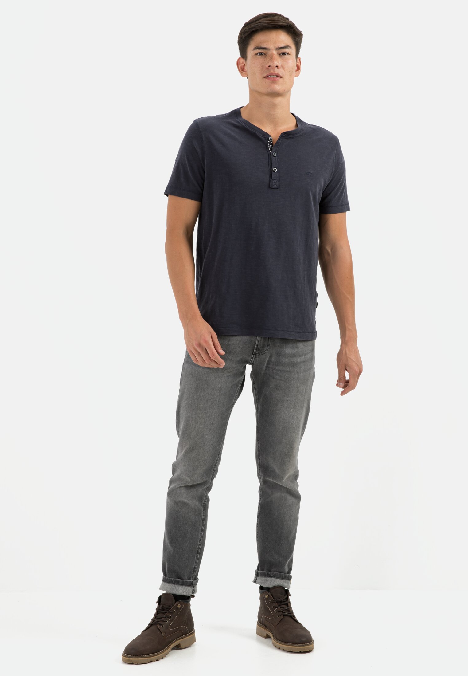 Men Henley shirt with short sleeves made of pure cotton. Dark Blue worn front full body