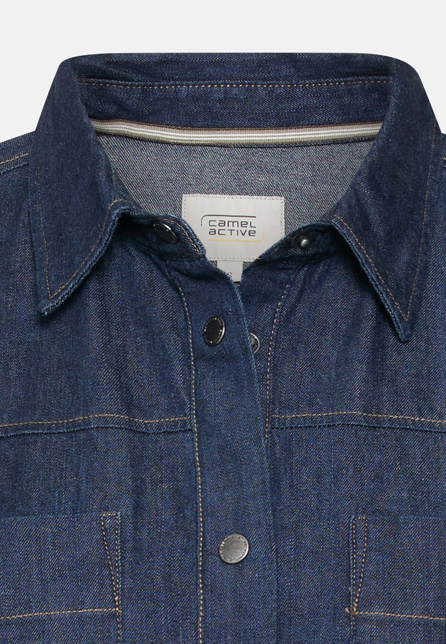 Women Denim blouse with chest pockets Indigo Blue front close