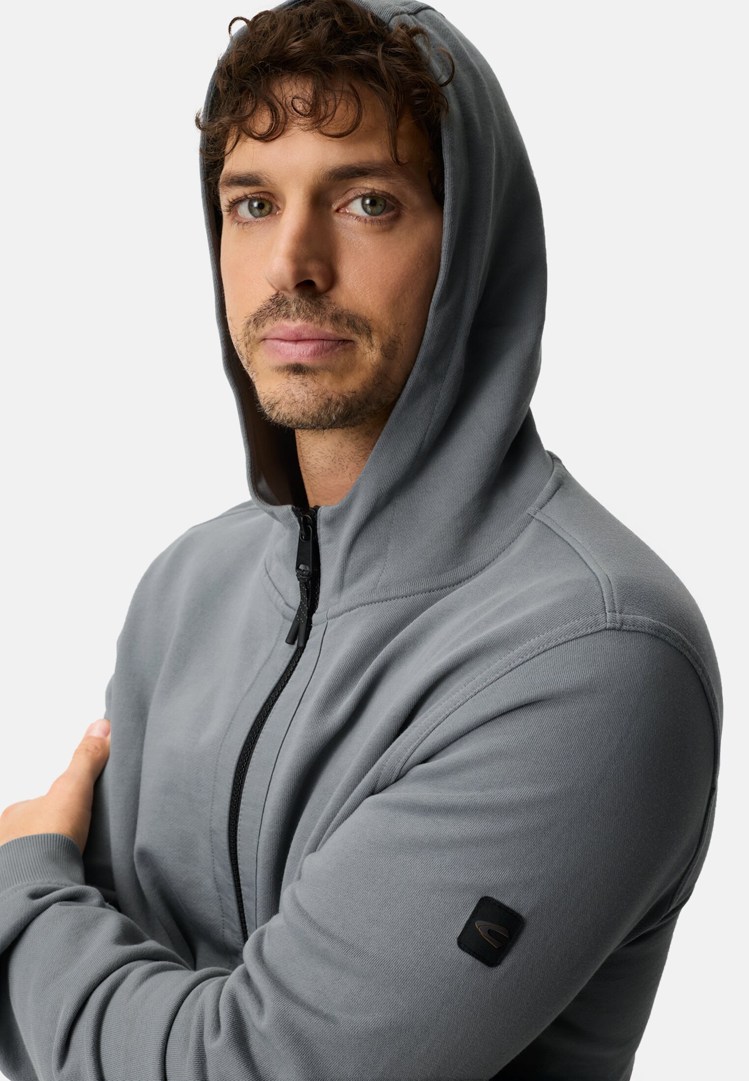 Herren Sweatjacke mit Taschen Blau getragen emotional