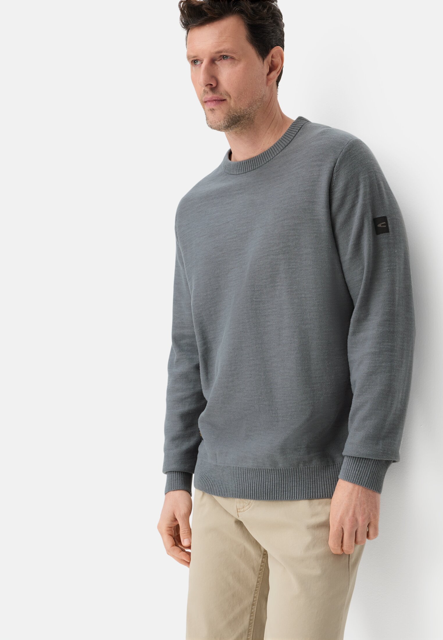 Heren Gebreide trui van puur katoen Blauw gedragen emotional