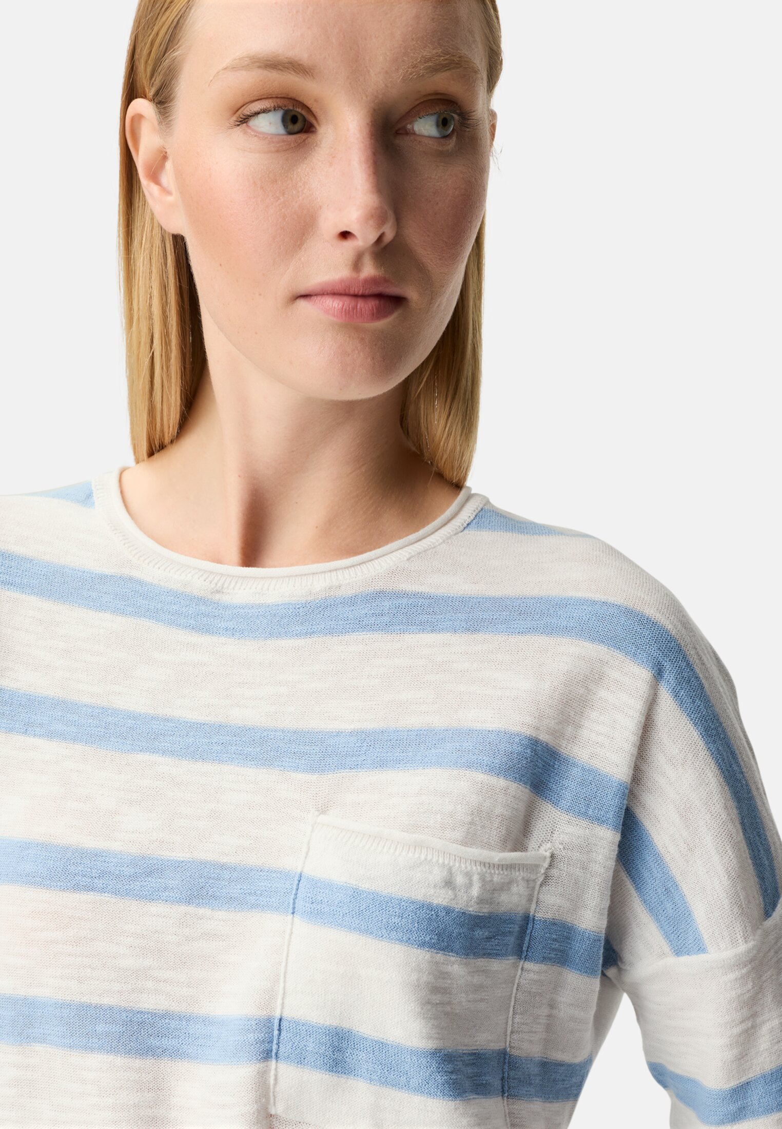 Women Lightweight knitted jumper with chest pocket Light Blue worn detail close
