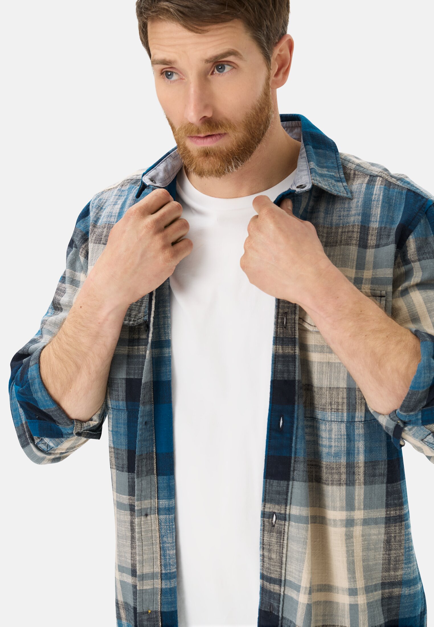 Herren Lässiges Langarmhemd aus reiner Baumwolle Blau getragen emotional