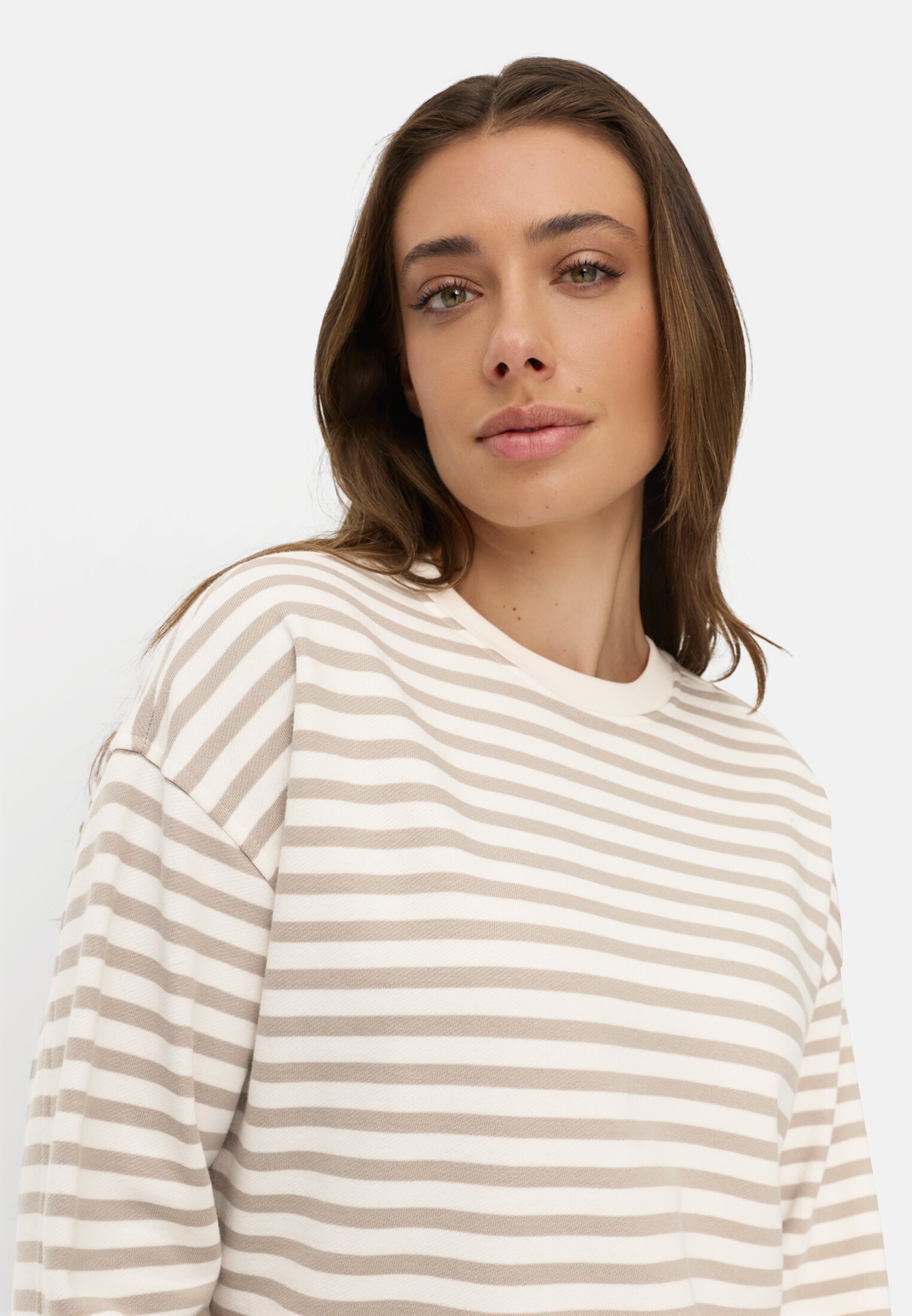 Women Sweatshirt made from a cotton blend Grey worn detail close