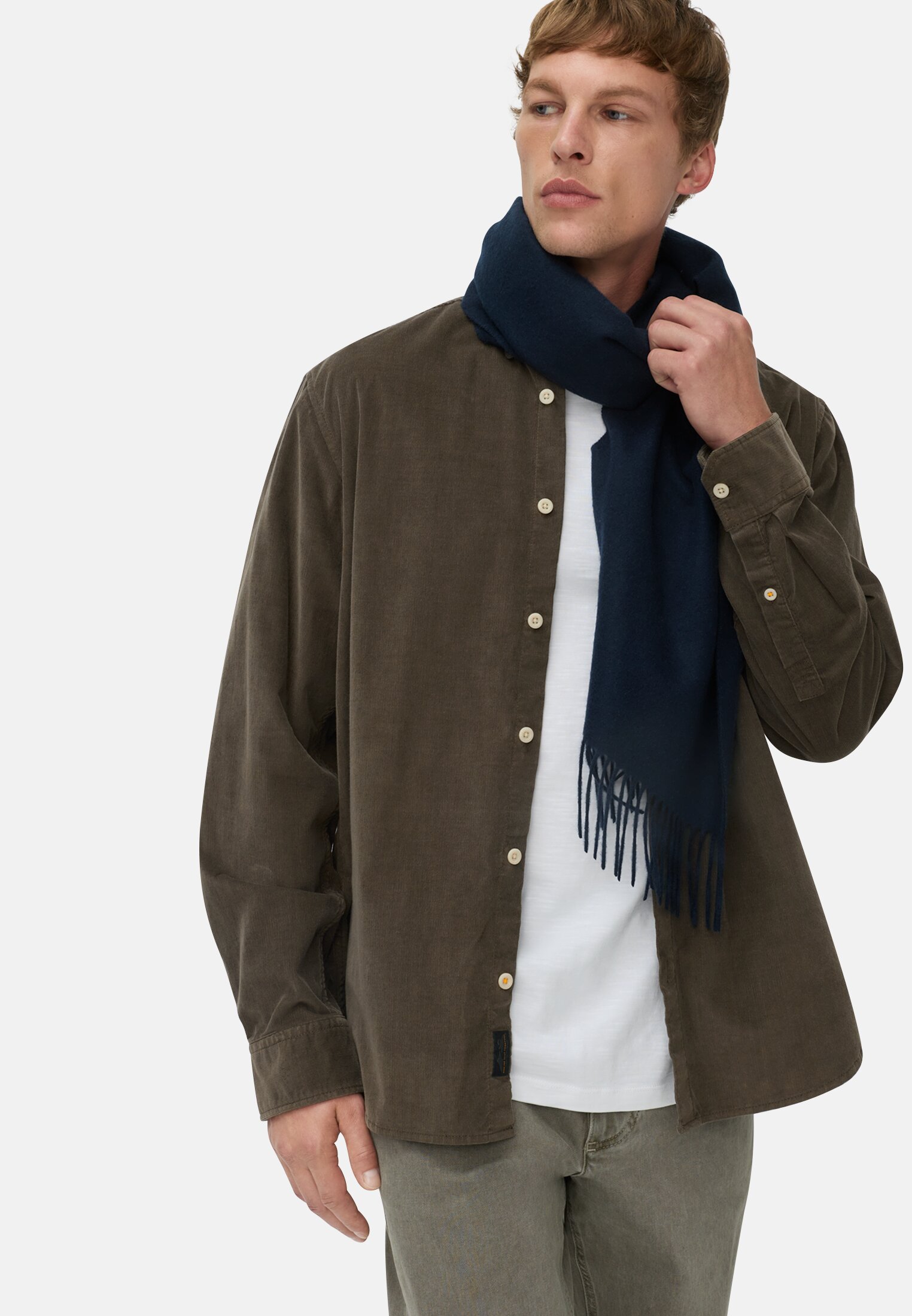 Men fleXXXactive® long-sleeve shirt with button-down collar and chest pocket Dark brown worn emotional