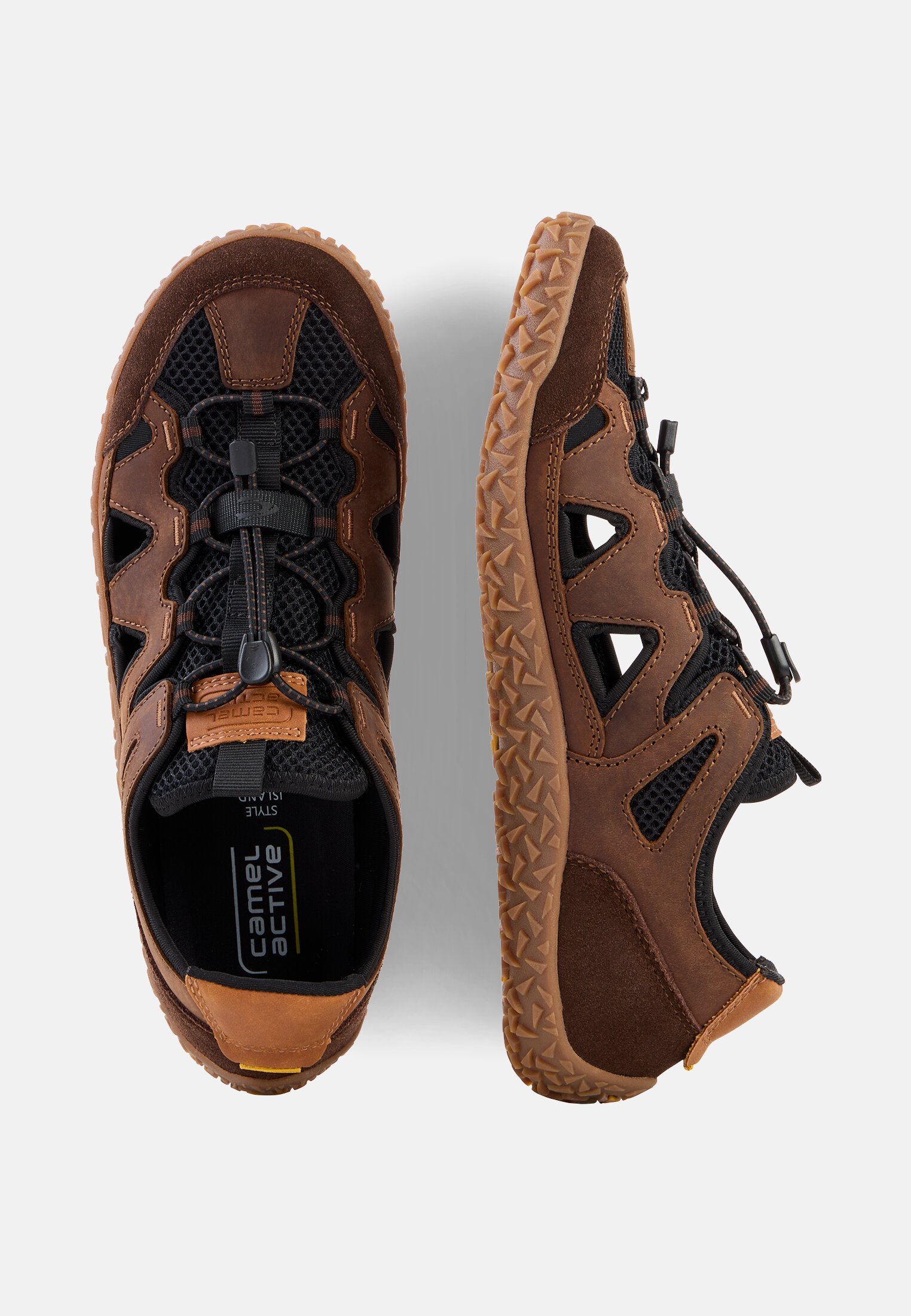 Herren Leichter Sneaker mit luftigen Partien Braun frontal oben