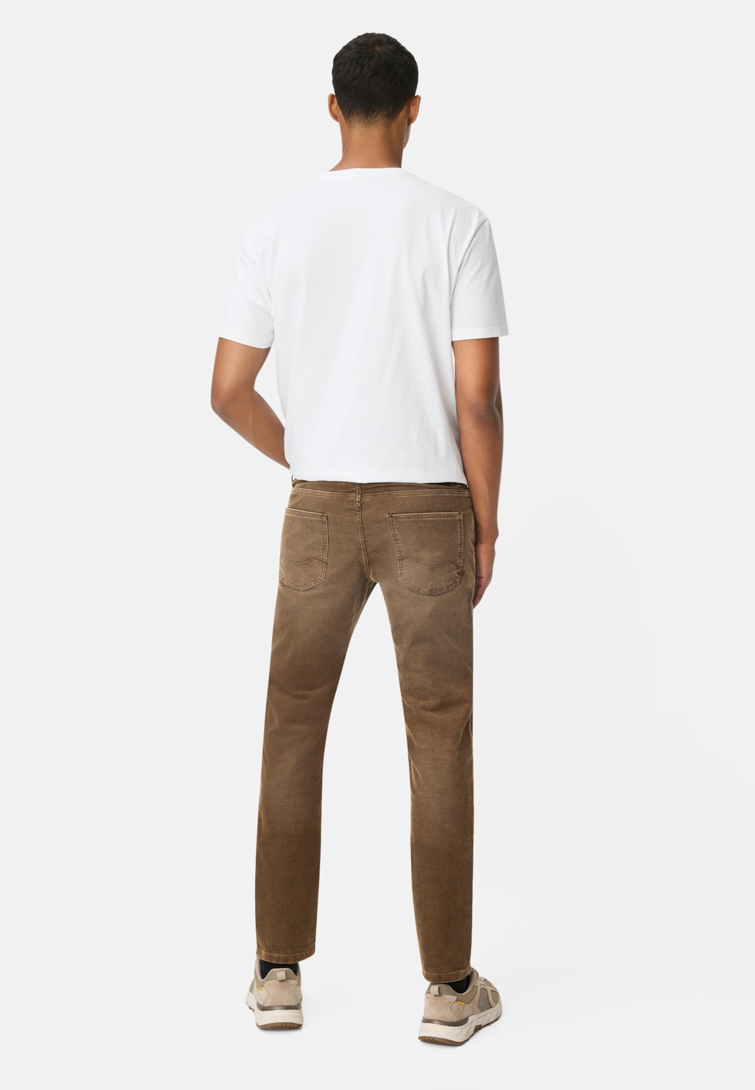 Men Slim Fit 5-pocket trousers Sepia brown worn back
