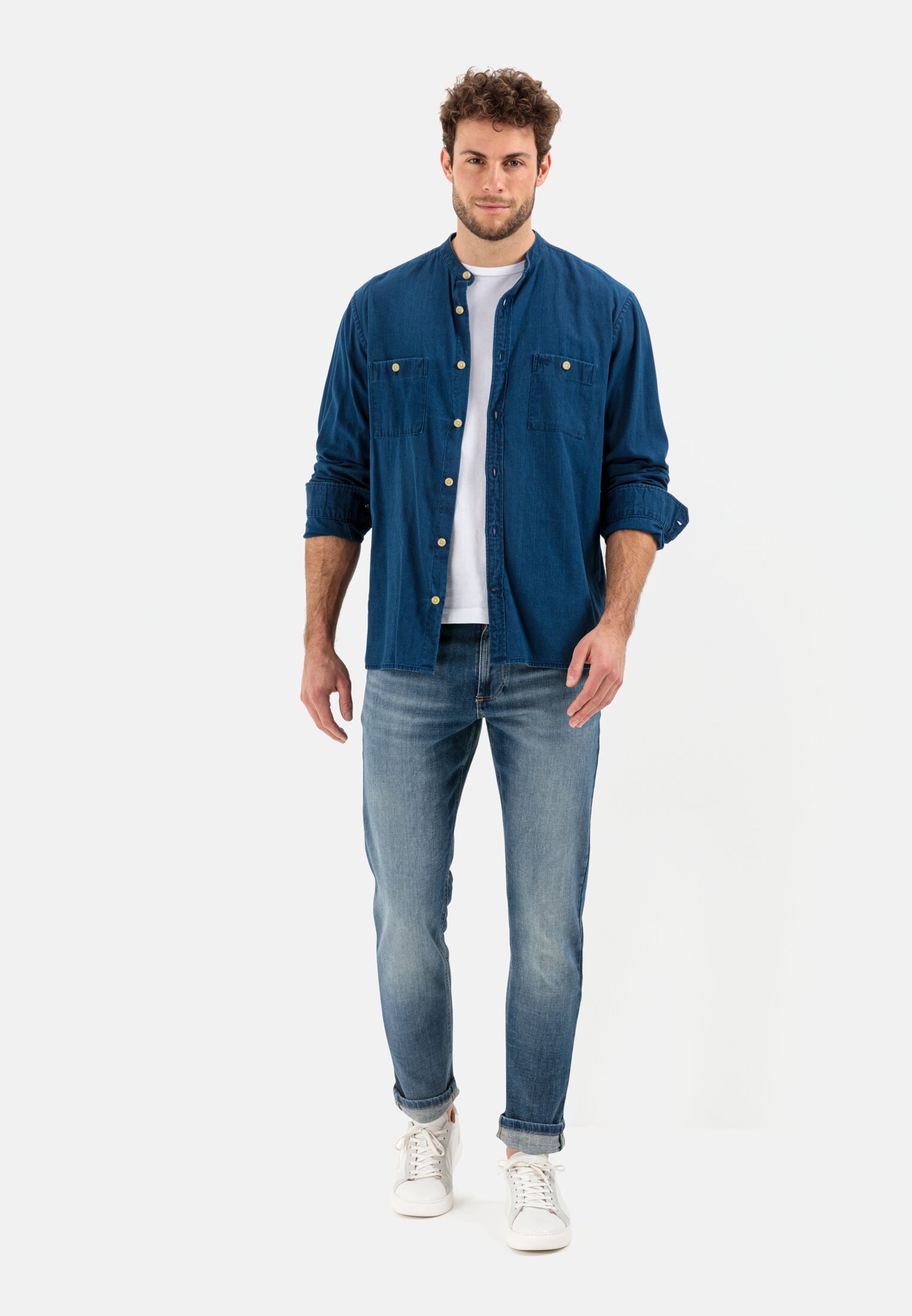 Men Tapered Fit Jeans with Smartphone Pocket Blue worn front full body