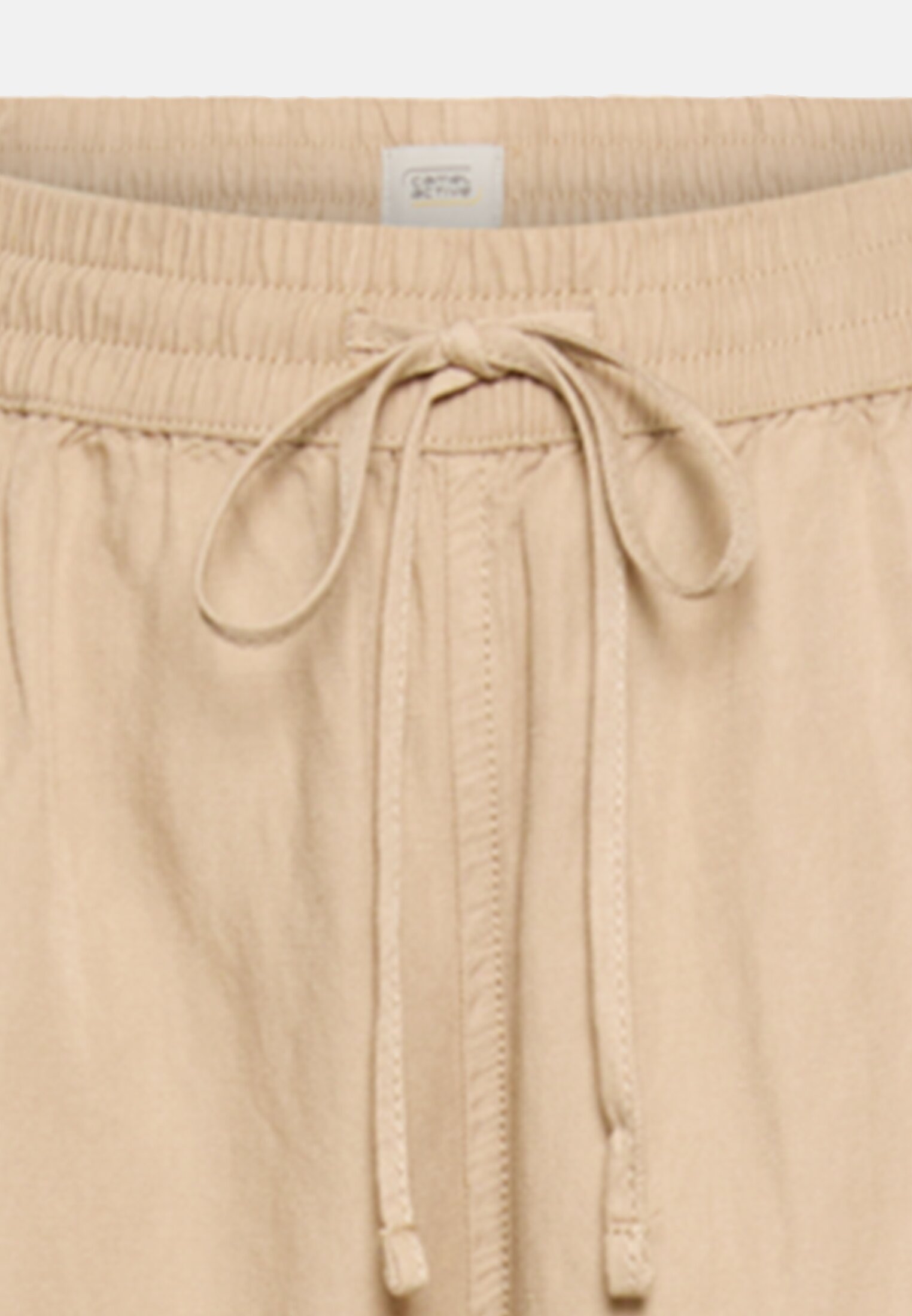 Damen Casual Hose mit weitem Bein Sand vorne nah