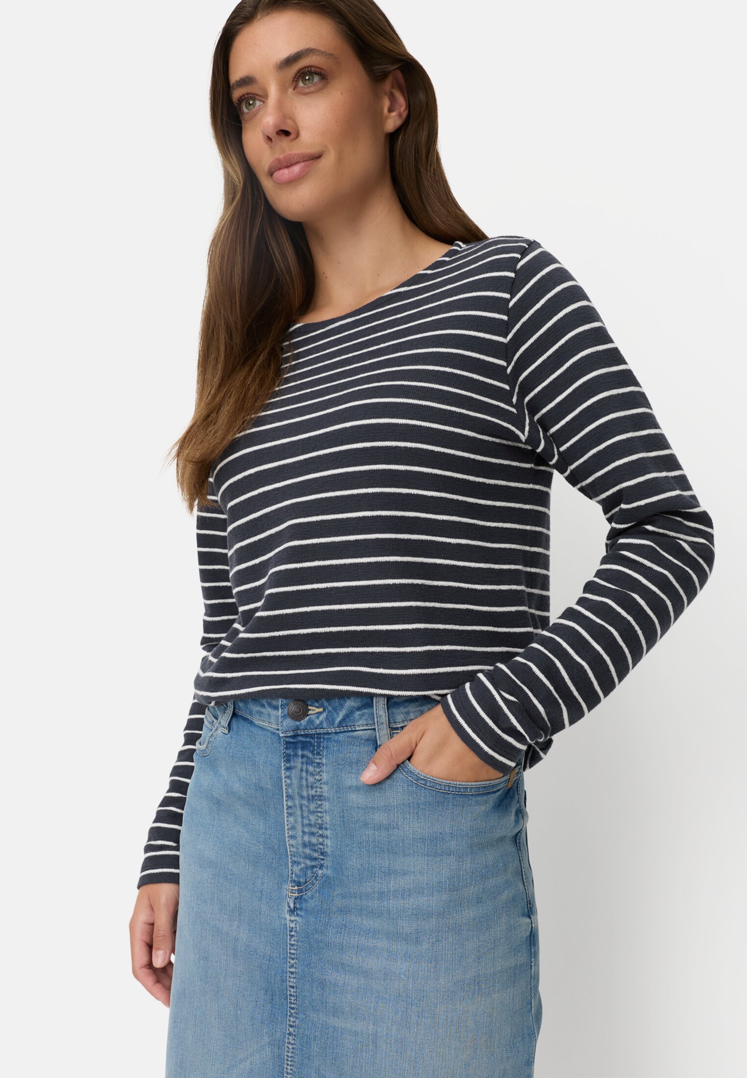 Women Jersey shirt with side slits Midnight blue worn emotional