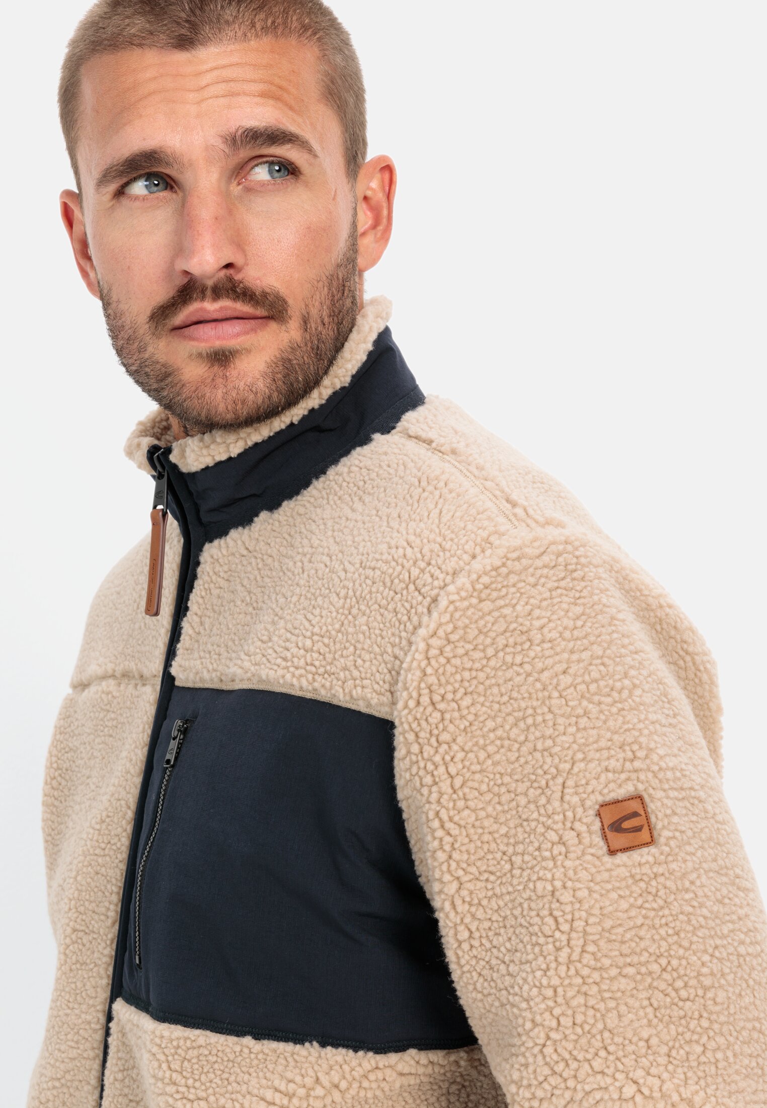Men Fleece overshirt with stand-up collar Beige worn detail close