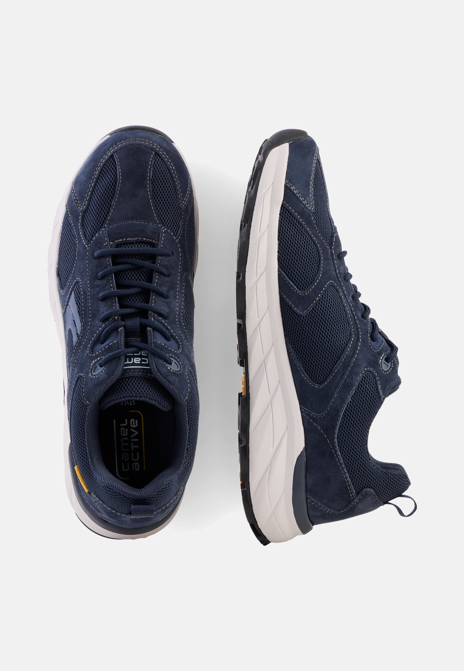 Men Sneakers with a grippy sole Dark Blue frontal top