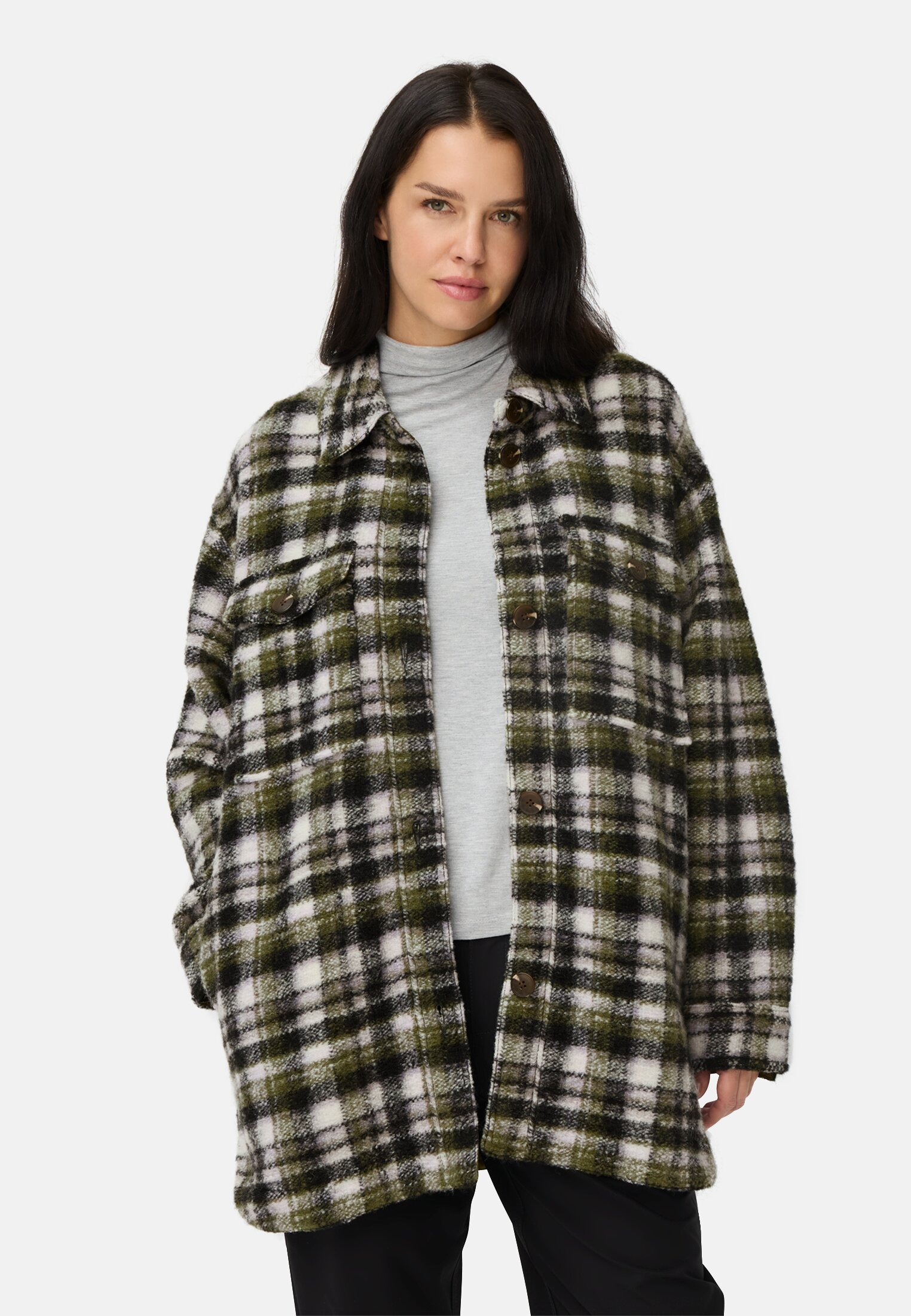 Women Indoor jacket in an oversized fit Caviar worn front