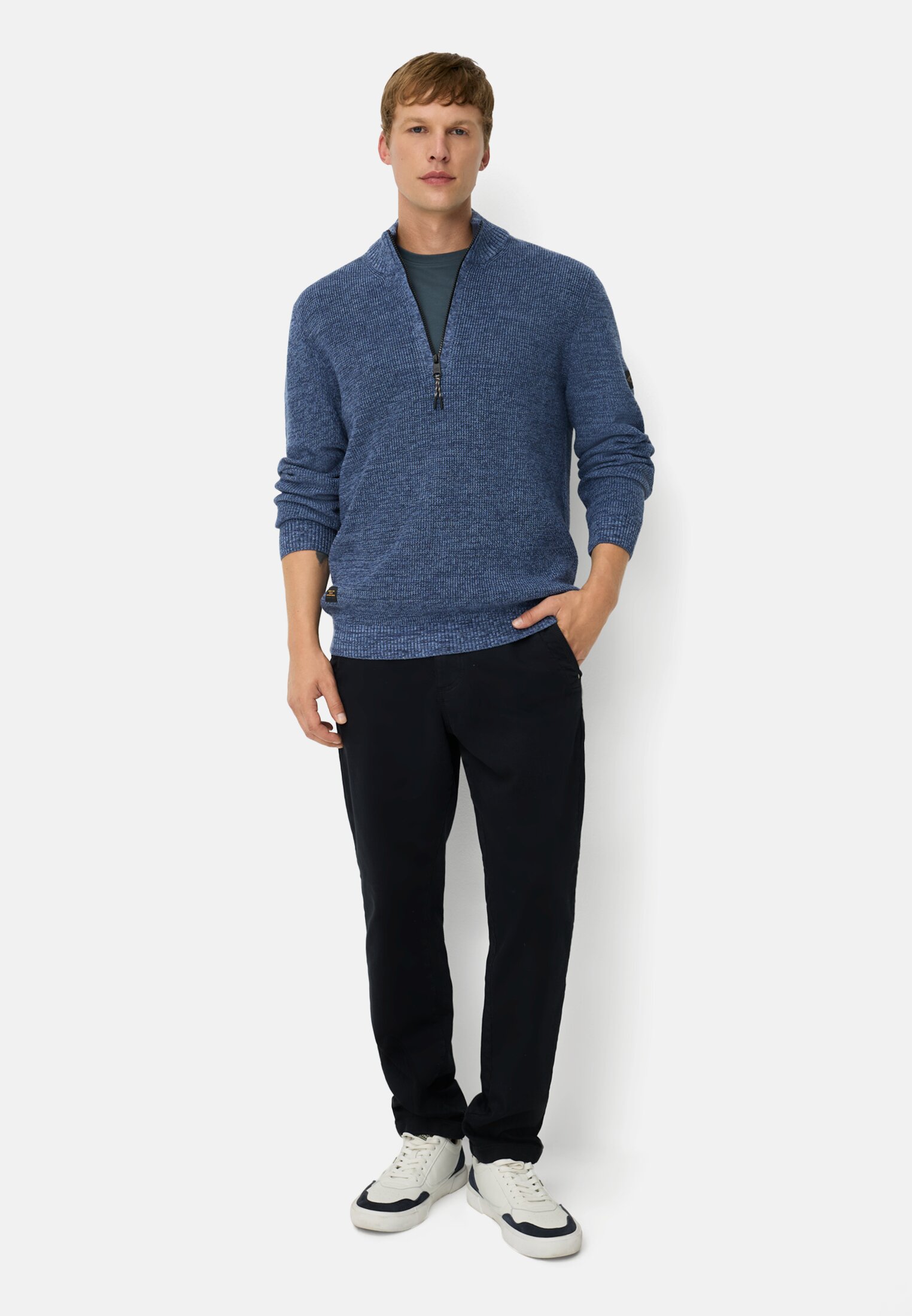 Men Knitted troyer in marled look Ink blue worn front full body