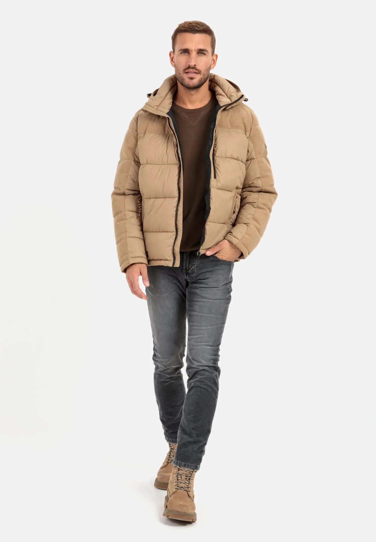 Slim Fit für Herren in Dunkelgrau | 30/32 | camel active