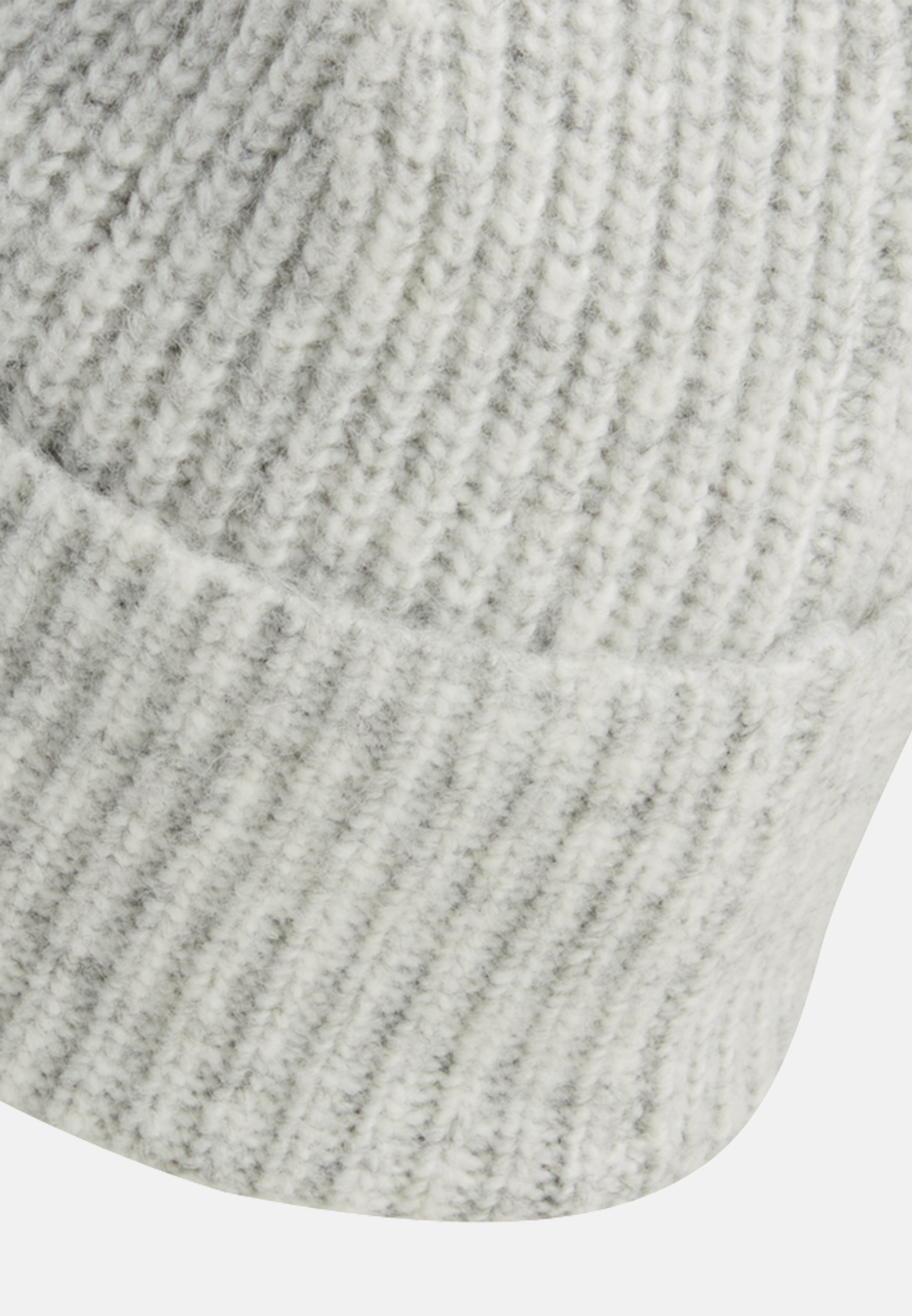 Women Knit beanie in soft material Gray close back