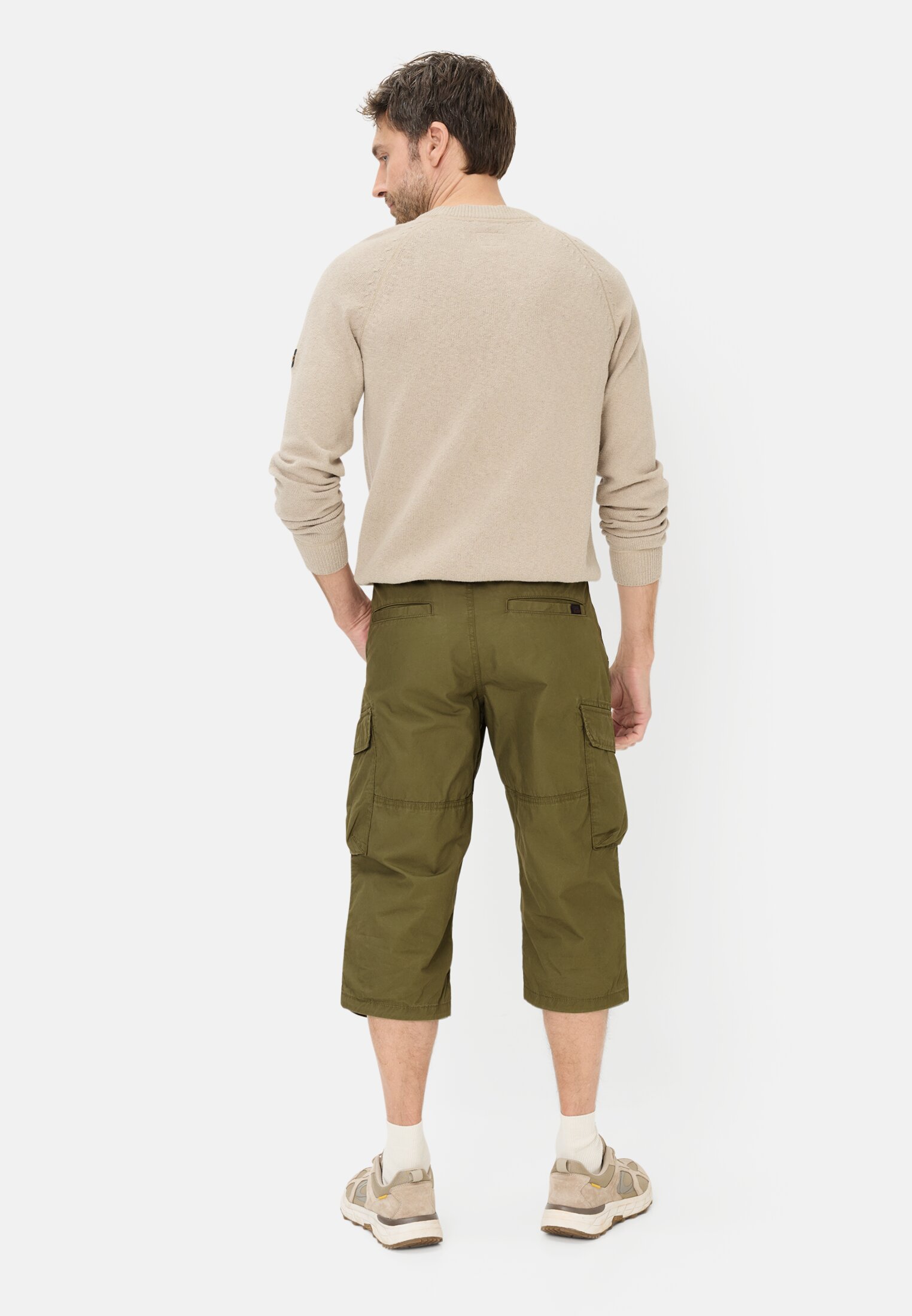 Men Cargo shorts made from pure cotton Olive Green worn back