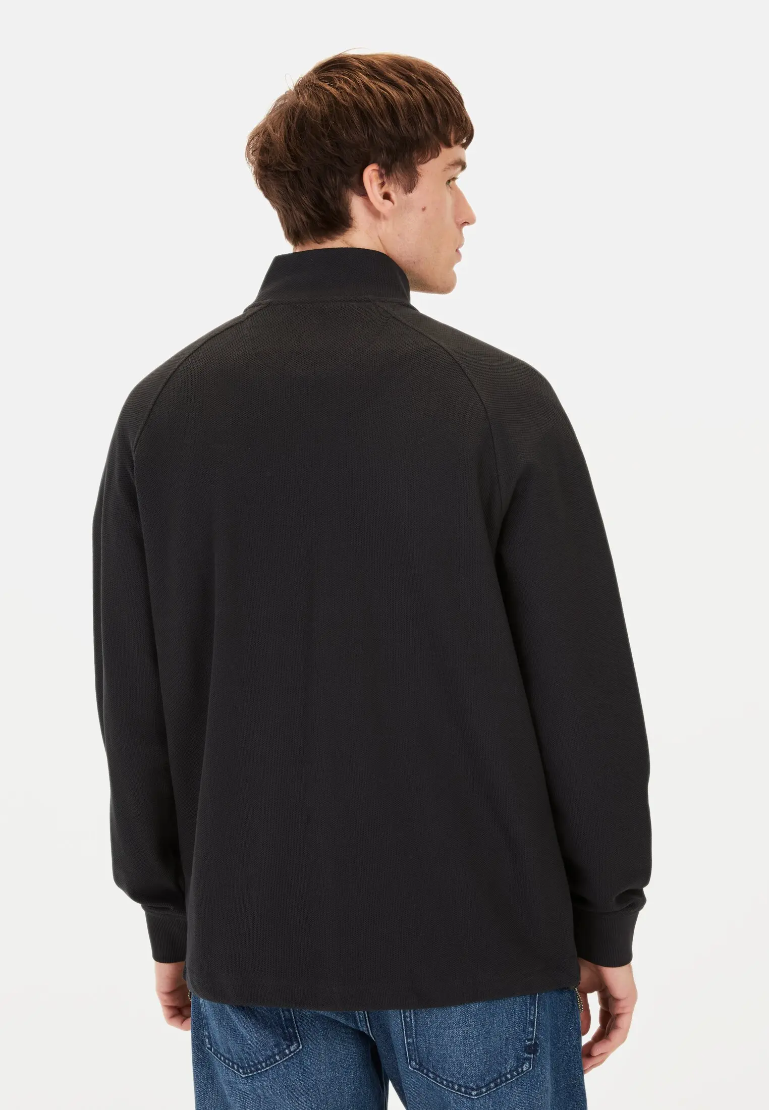 Herren Sweatjacke mit Stehkragen Schwarz getragen hinten
