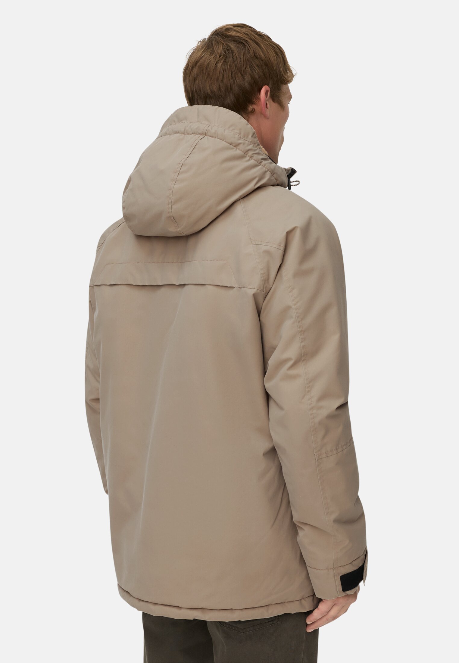 Men Winter jacket with pockets Beige worn back