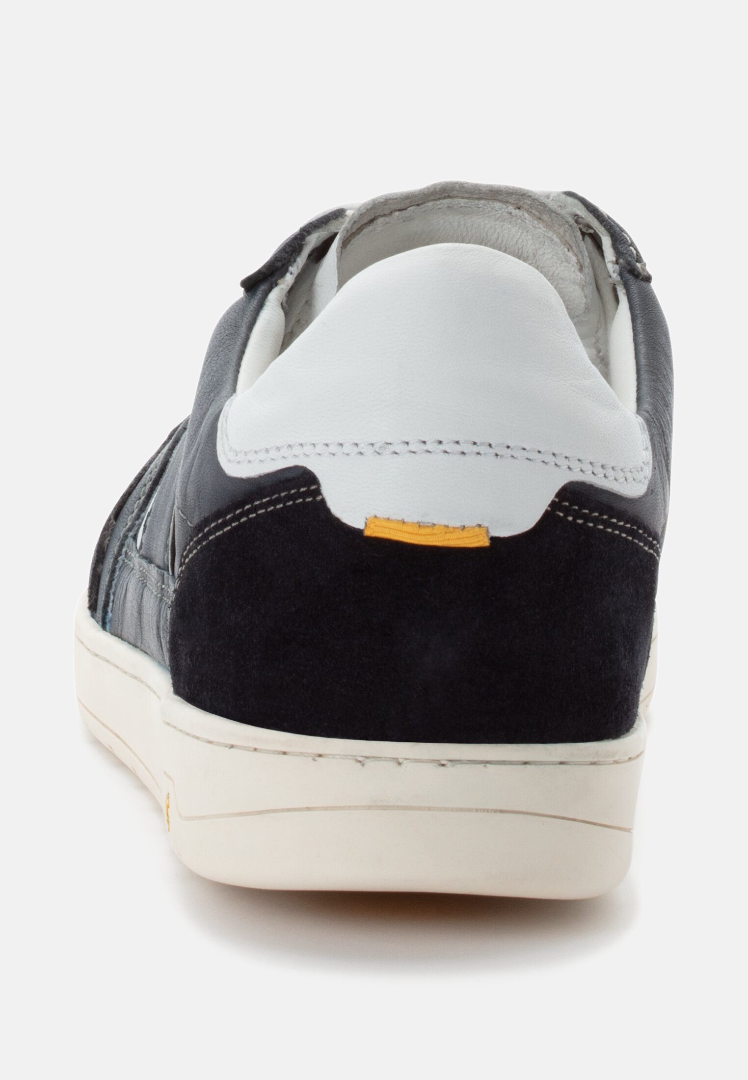 Men Sneakers made of nappa leather Dark blue front close