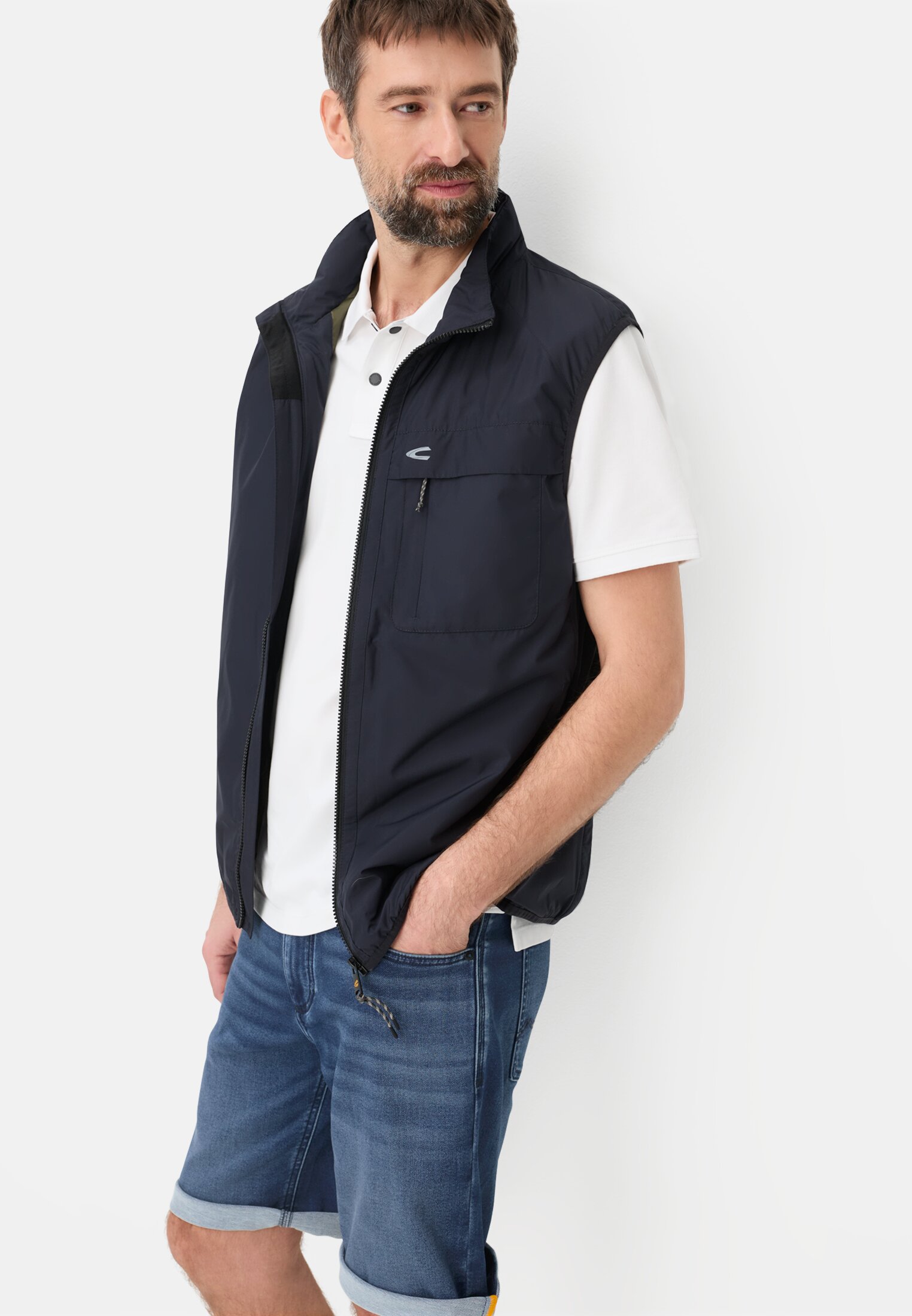 Men fleXXXactive® Jeans shorts made from cotton blend Indigo Blue worn emotional