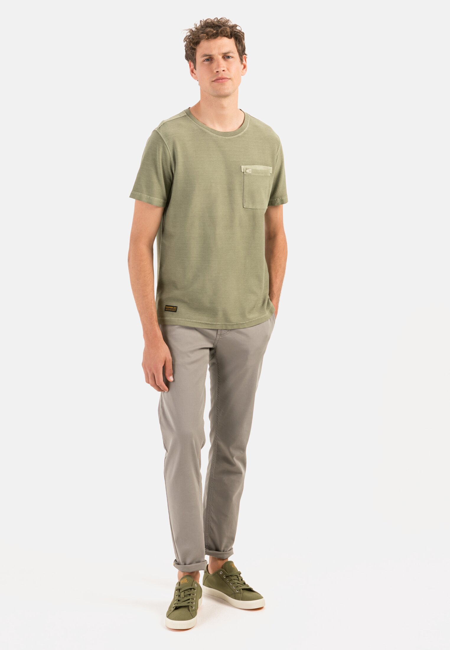 409740-7T54-31_M3-00.jpg