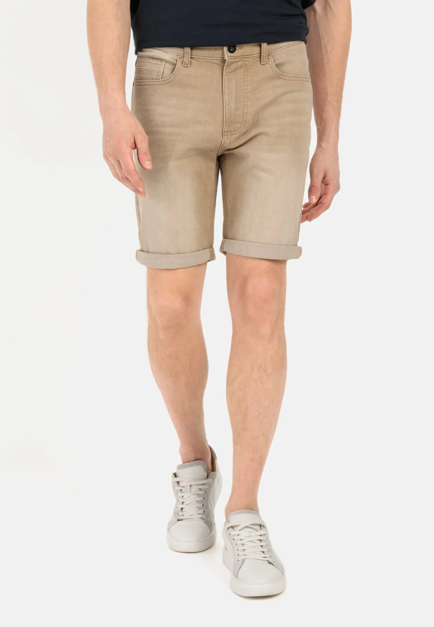 Shorts skinny fit 2025
