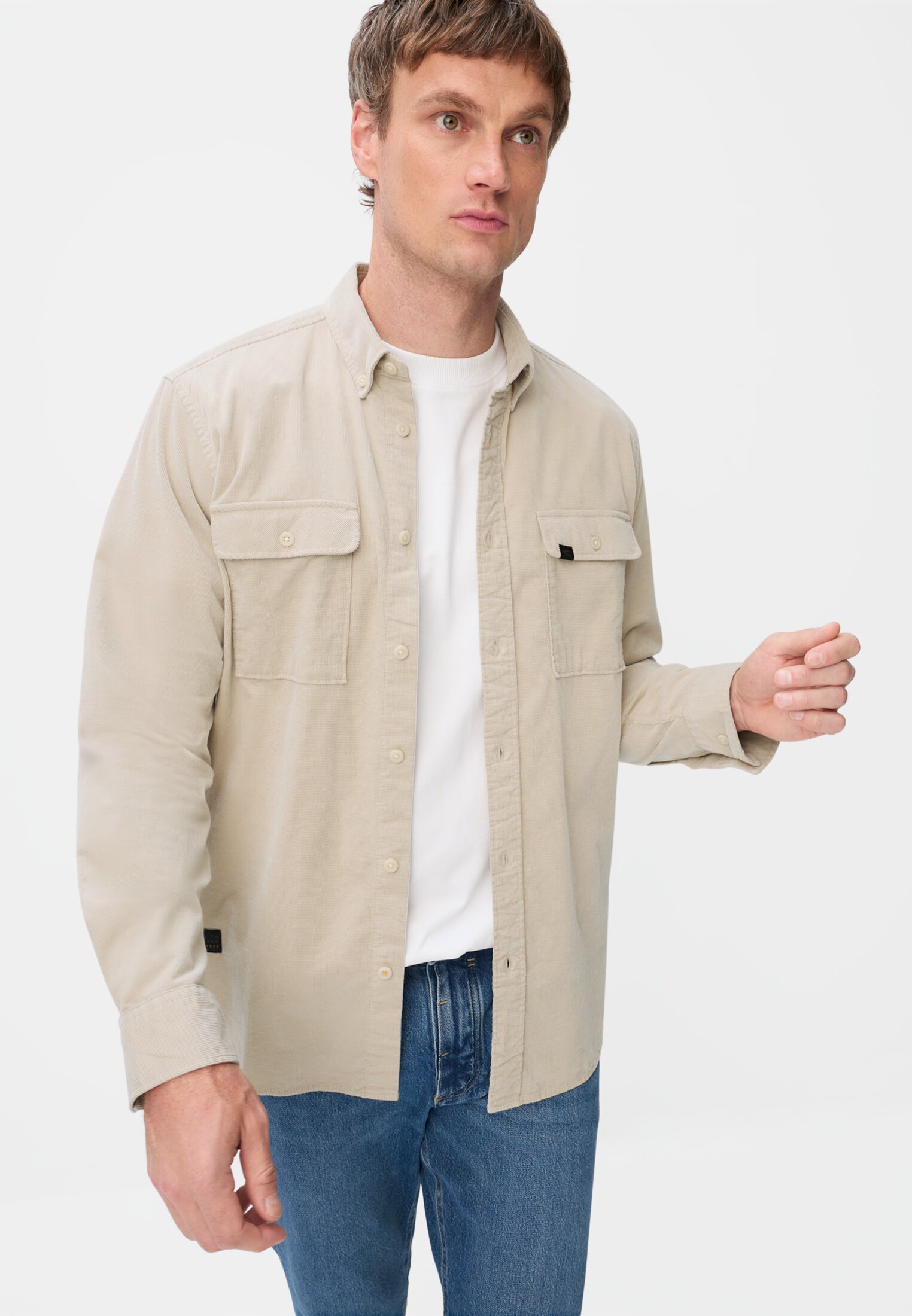 Men Corduroy shirt with 2-way stretch Beige worn emotional