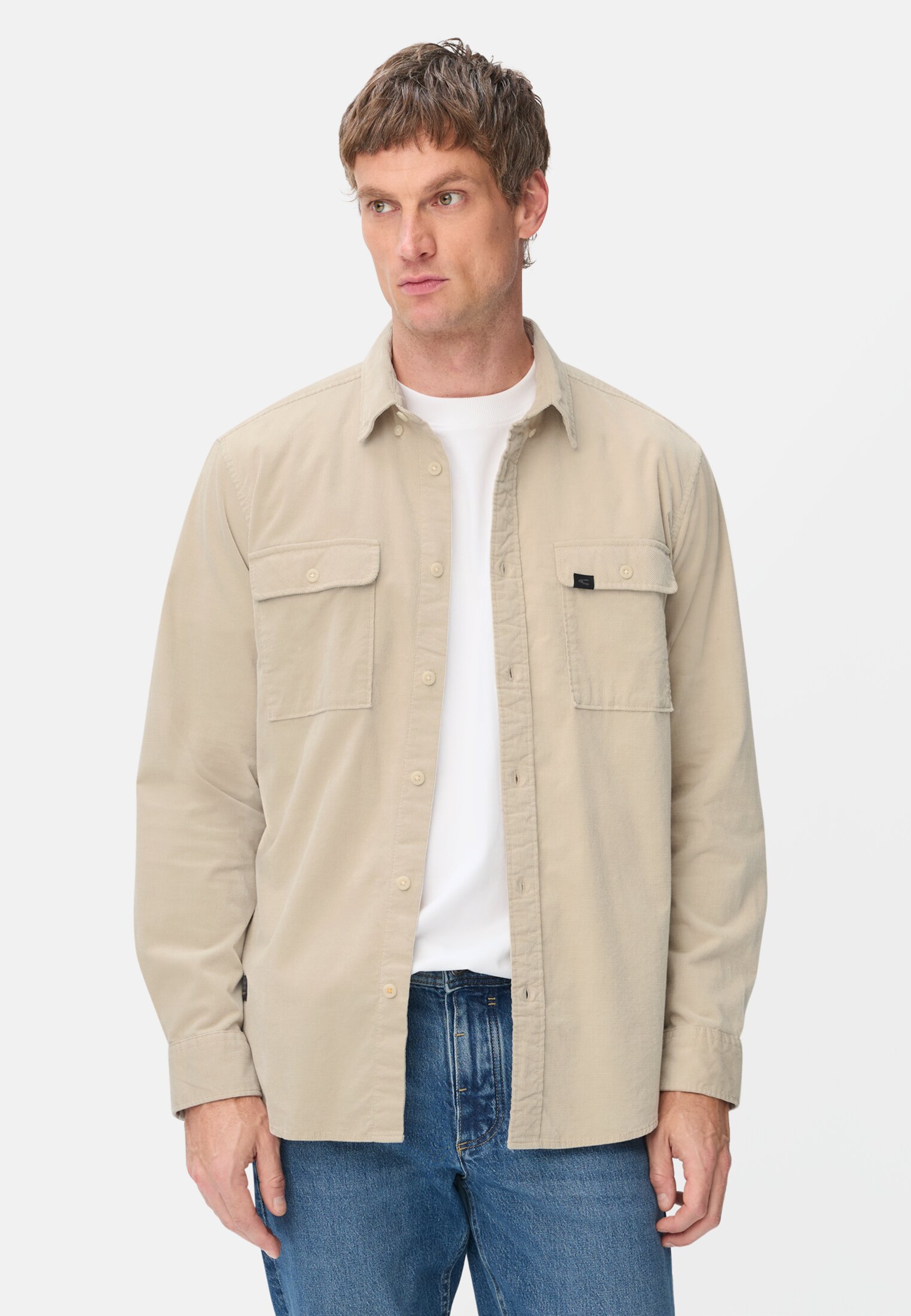 Men Corduroy shirt with 2-way stretch Beige worn front