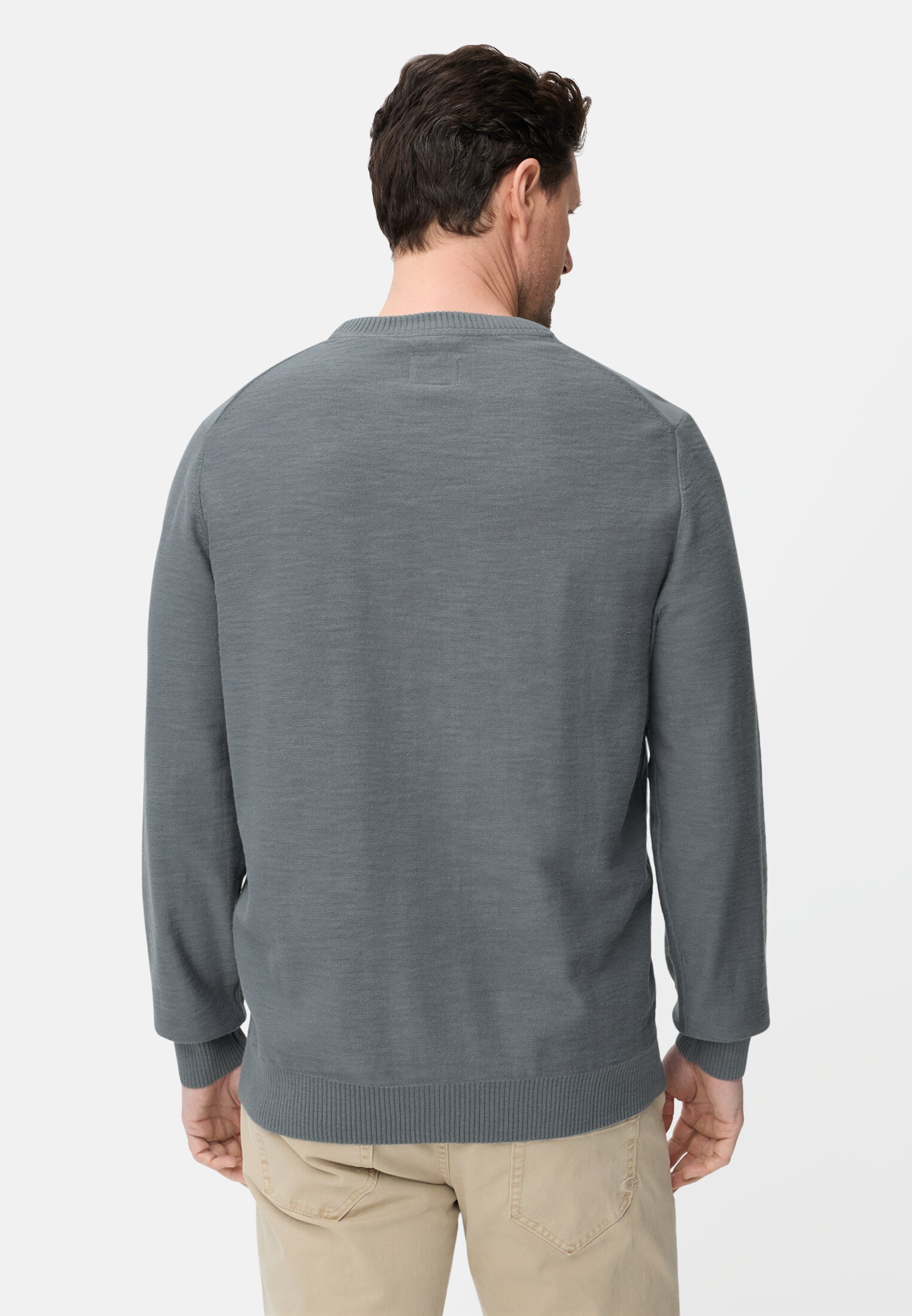 Heren Gebreide trui van puur katoen Blauw gedragen achter