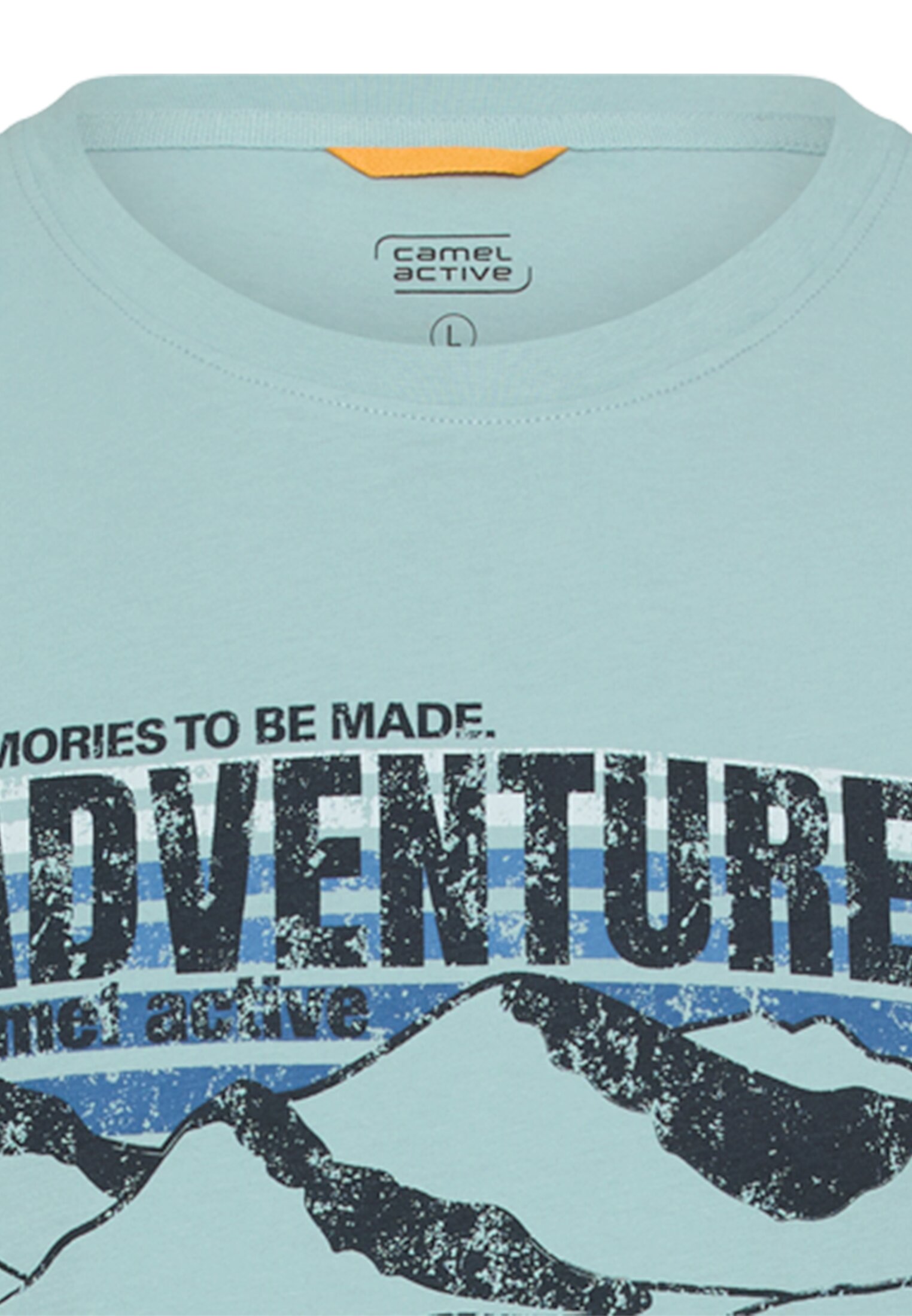 Men T-shirt with print Ocean Green front close