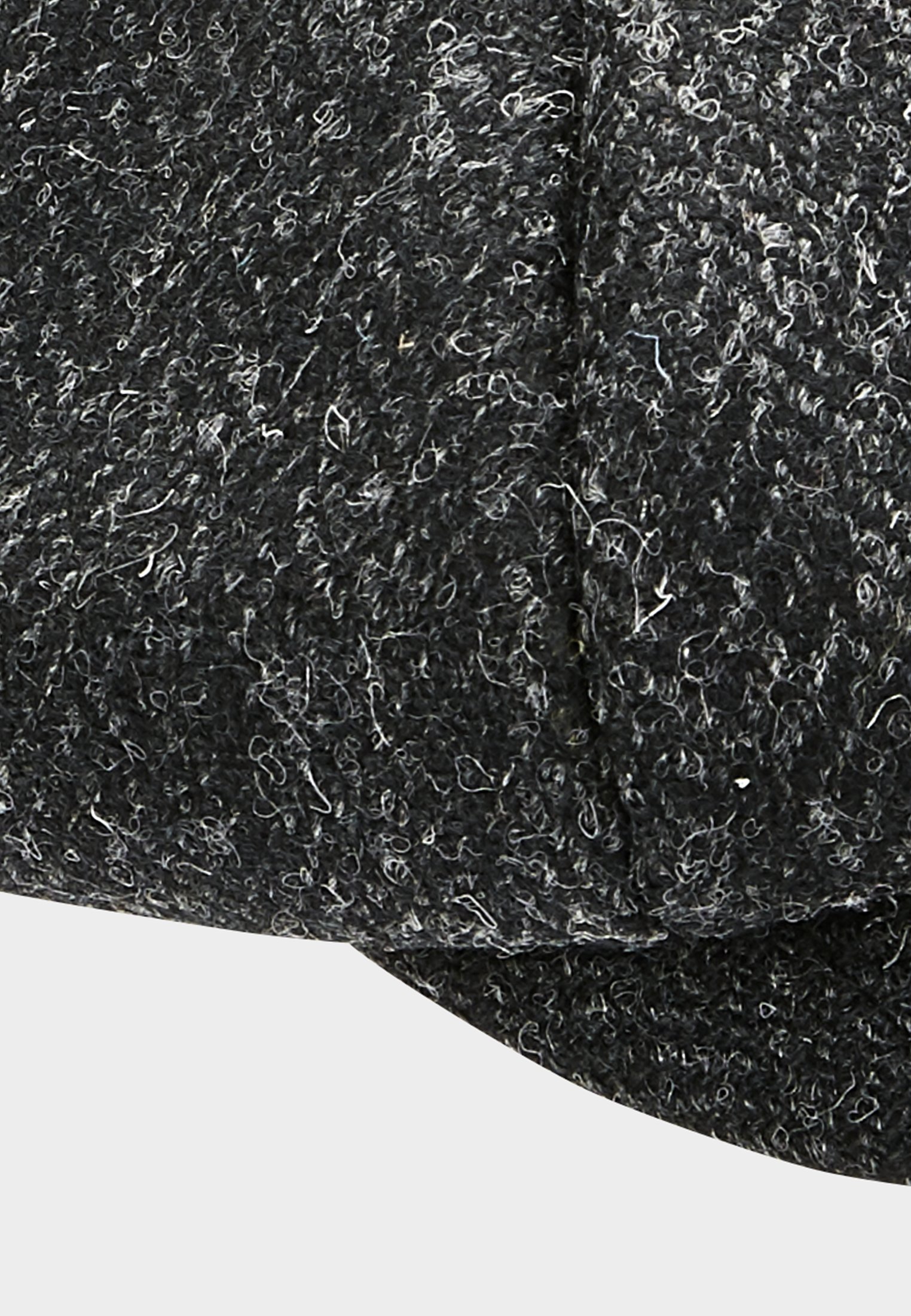 406270-4C27-08_3G-00.jpg