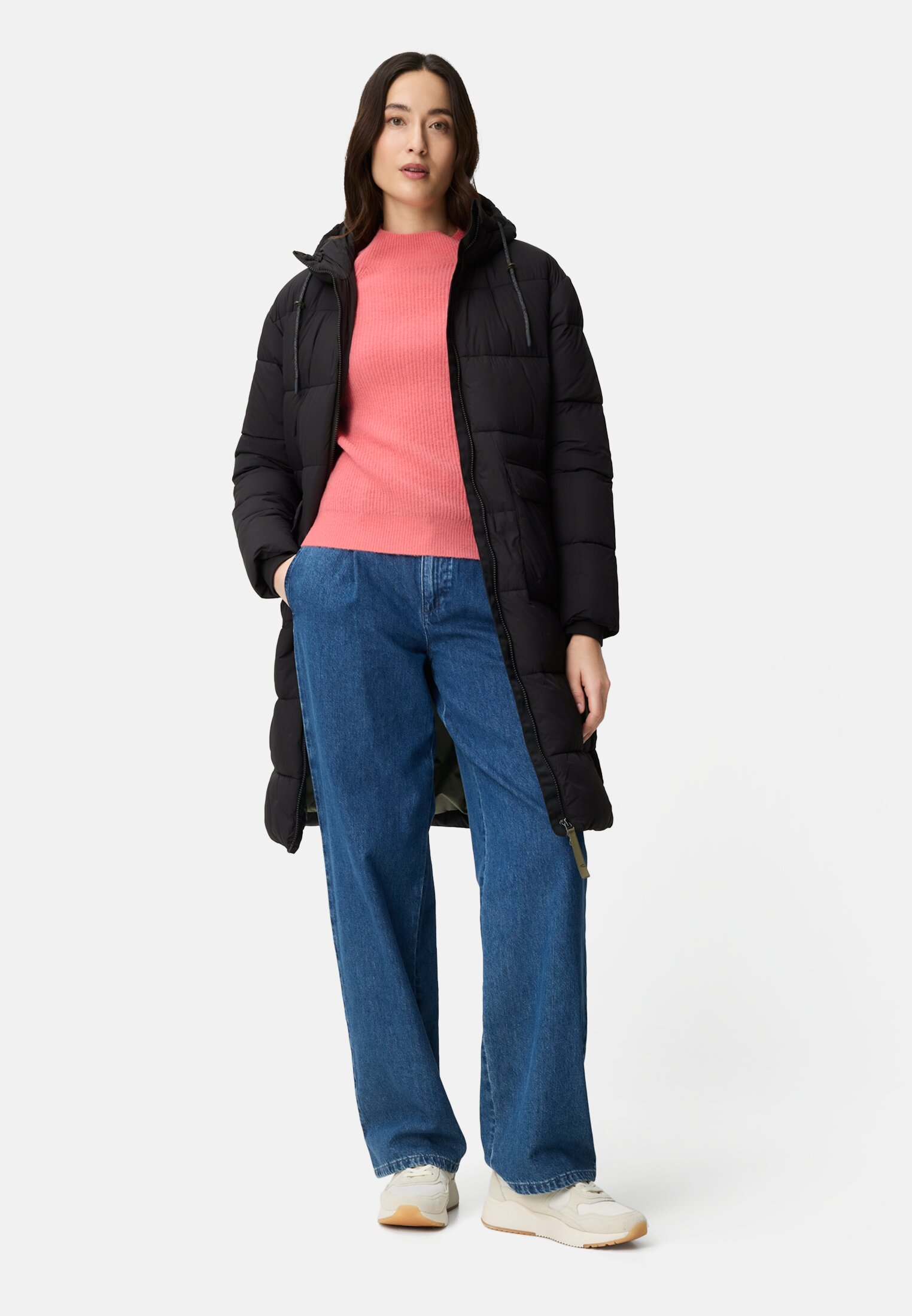 Women Knitted sweater with raglan sleeves Berry worn front full body