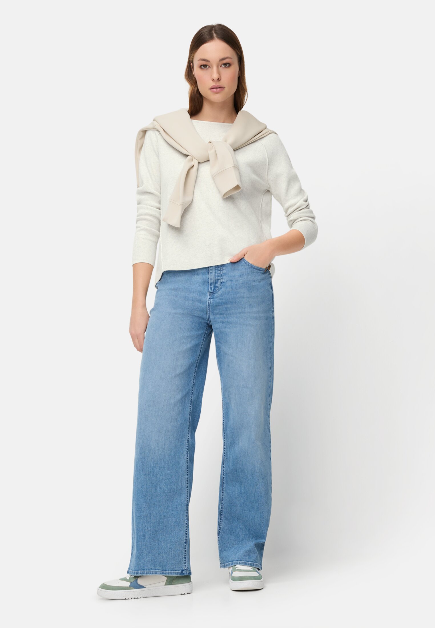 Women Knit sweater with crew neck Pearl White worn front full body