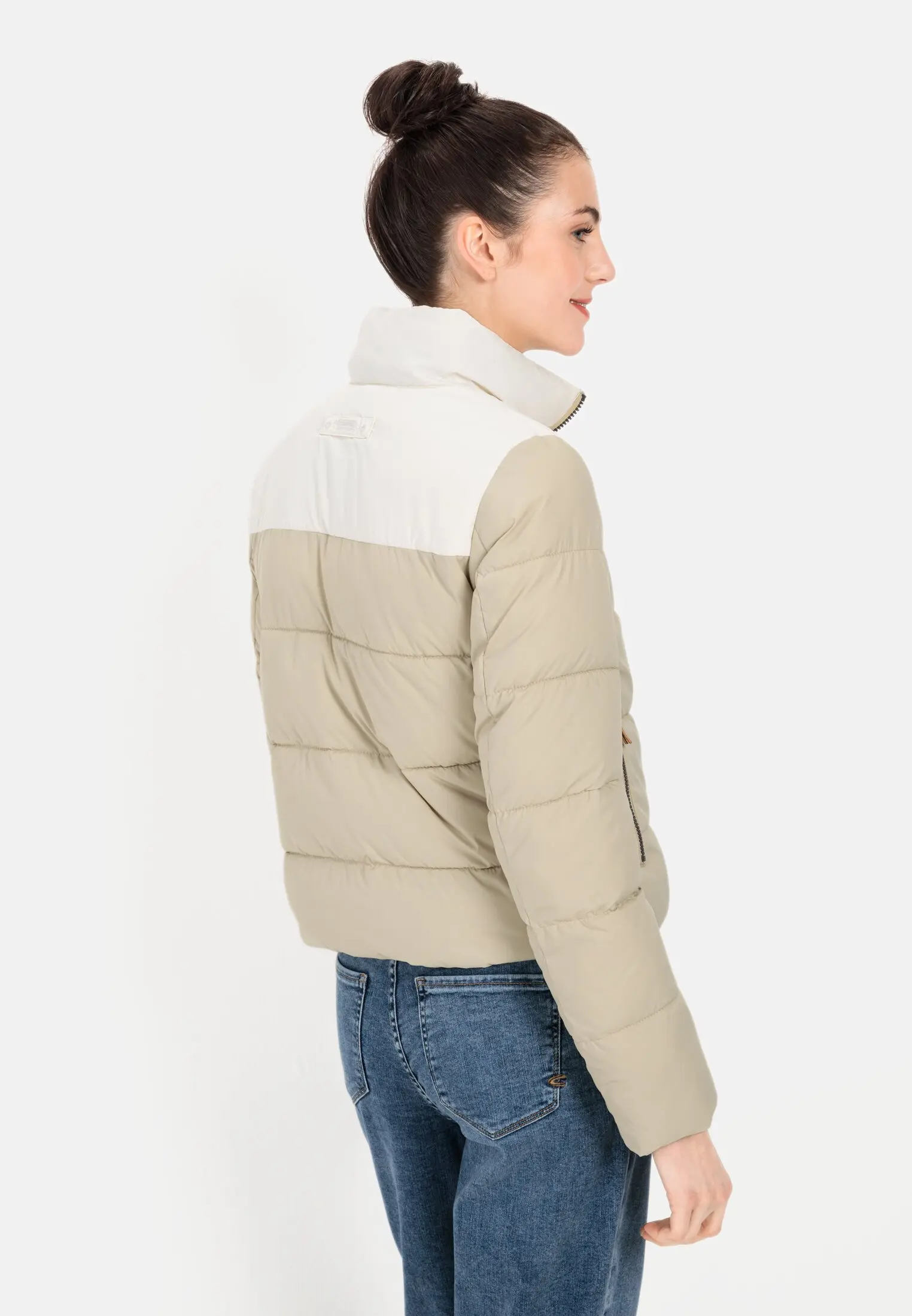 Short puffer jacket for Women in beige camel active