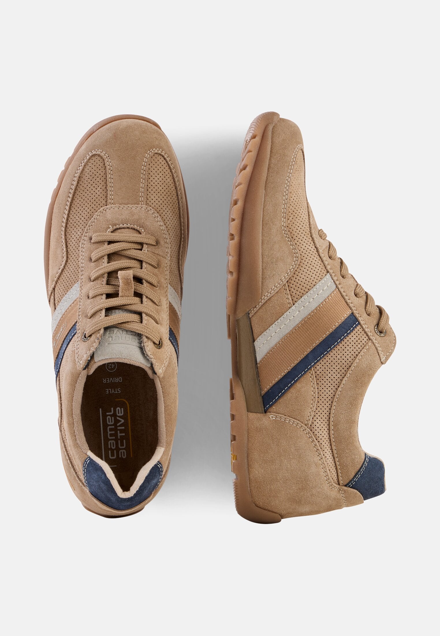 Heren Leren sneakers met klassieke vetersluiting Beige frontaal van boven