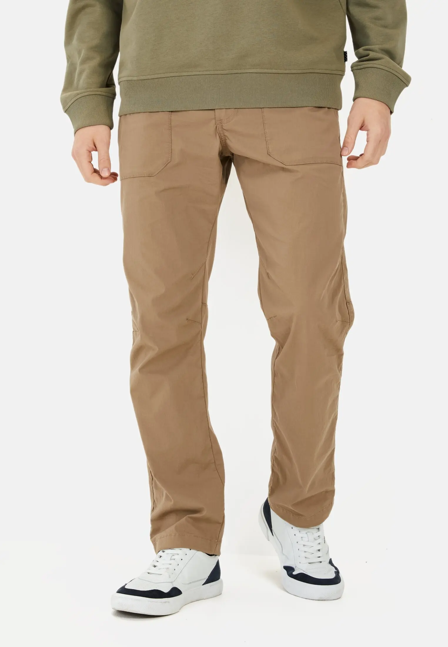 Men Lightweight chinos in a relaxed fit Brown worn front