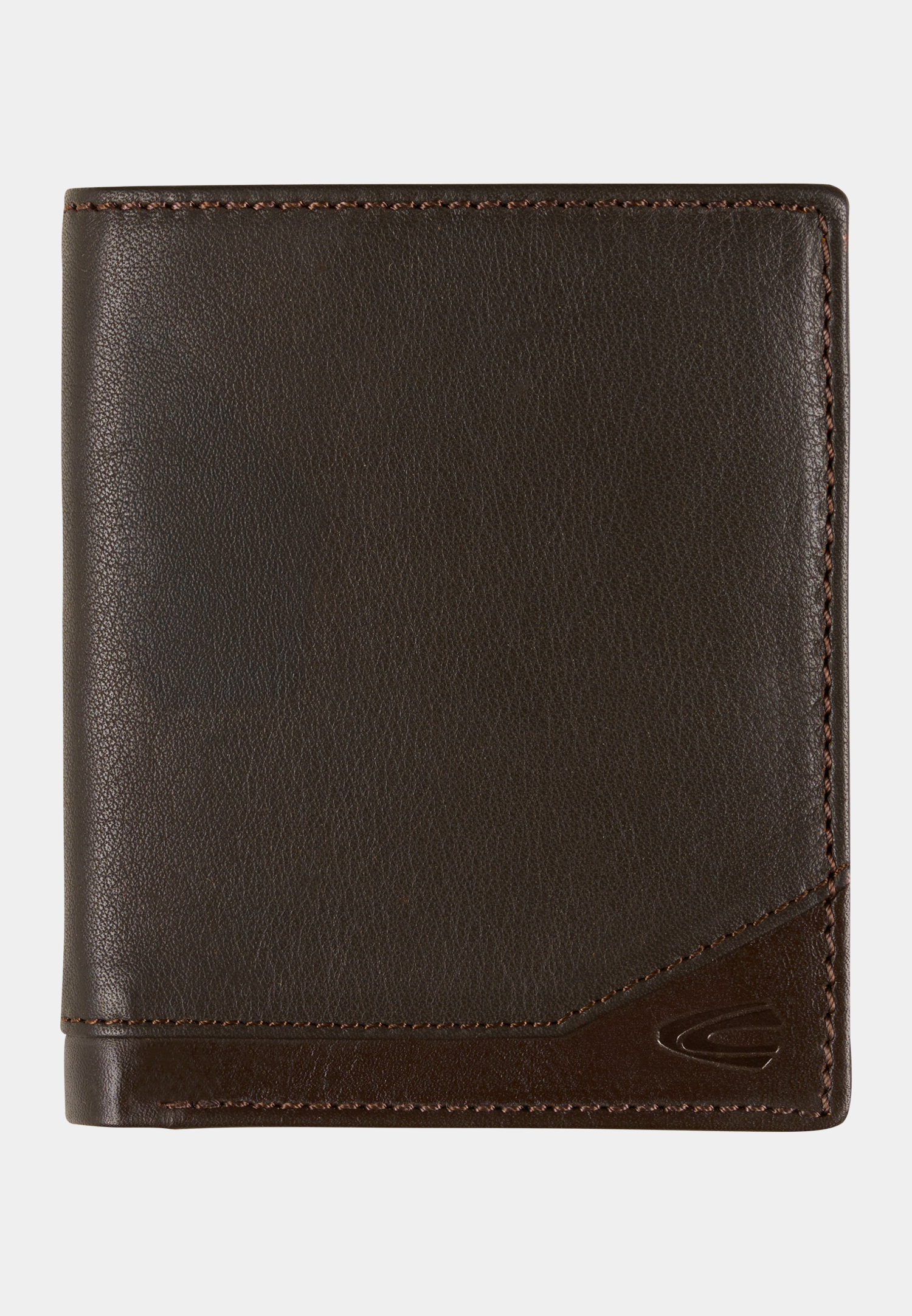 Men Genuine leather wallet with RFID protection Brown frontal front