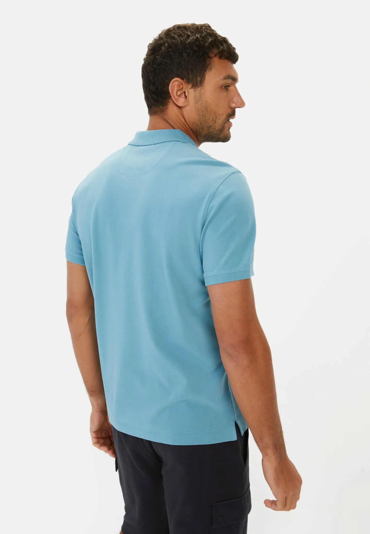 Men Half sleeve polo shirt made of pure cotton Blue