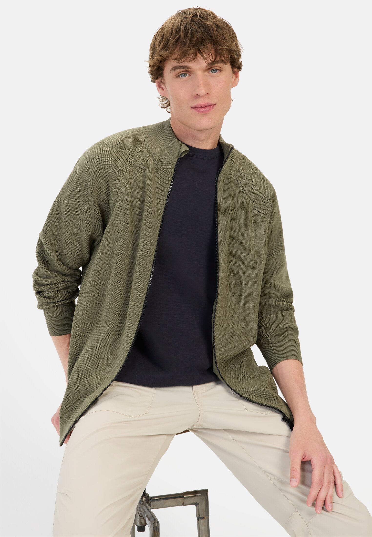 Knit jacket for Men in Dark green camel active