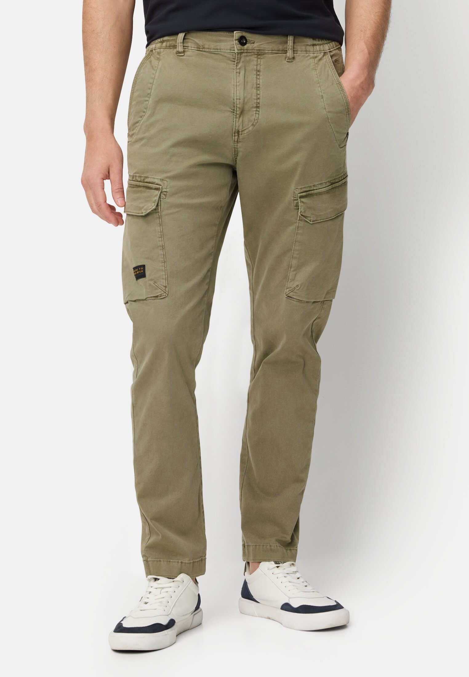 Heren Broek met elastische tailleband Olijfgroen gedragen voor