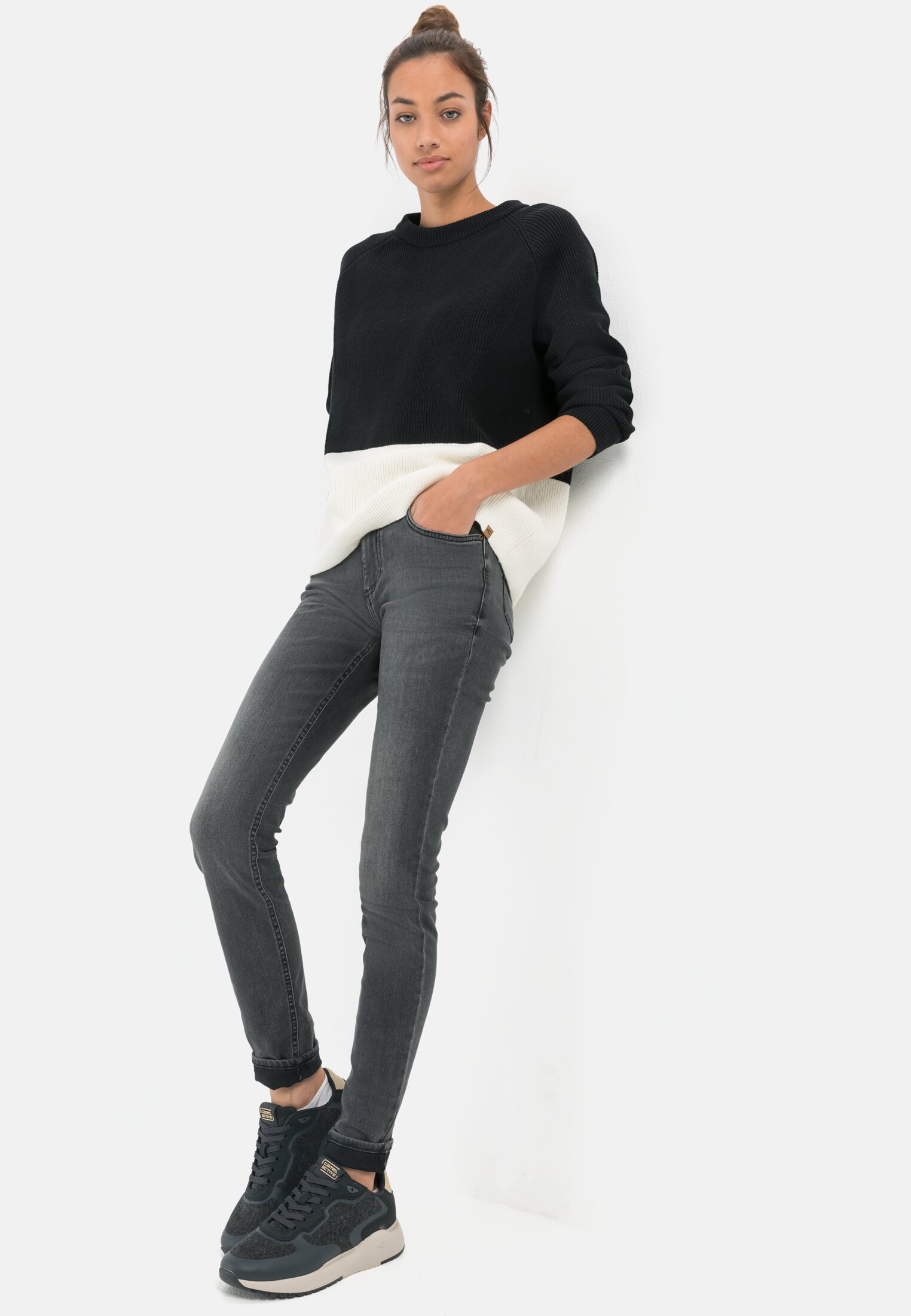 Women Slim Fit Denim Grey worn emotional