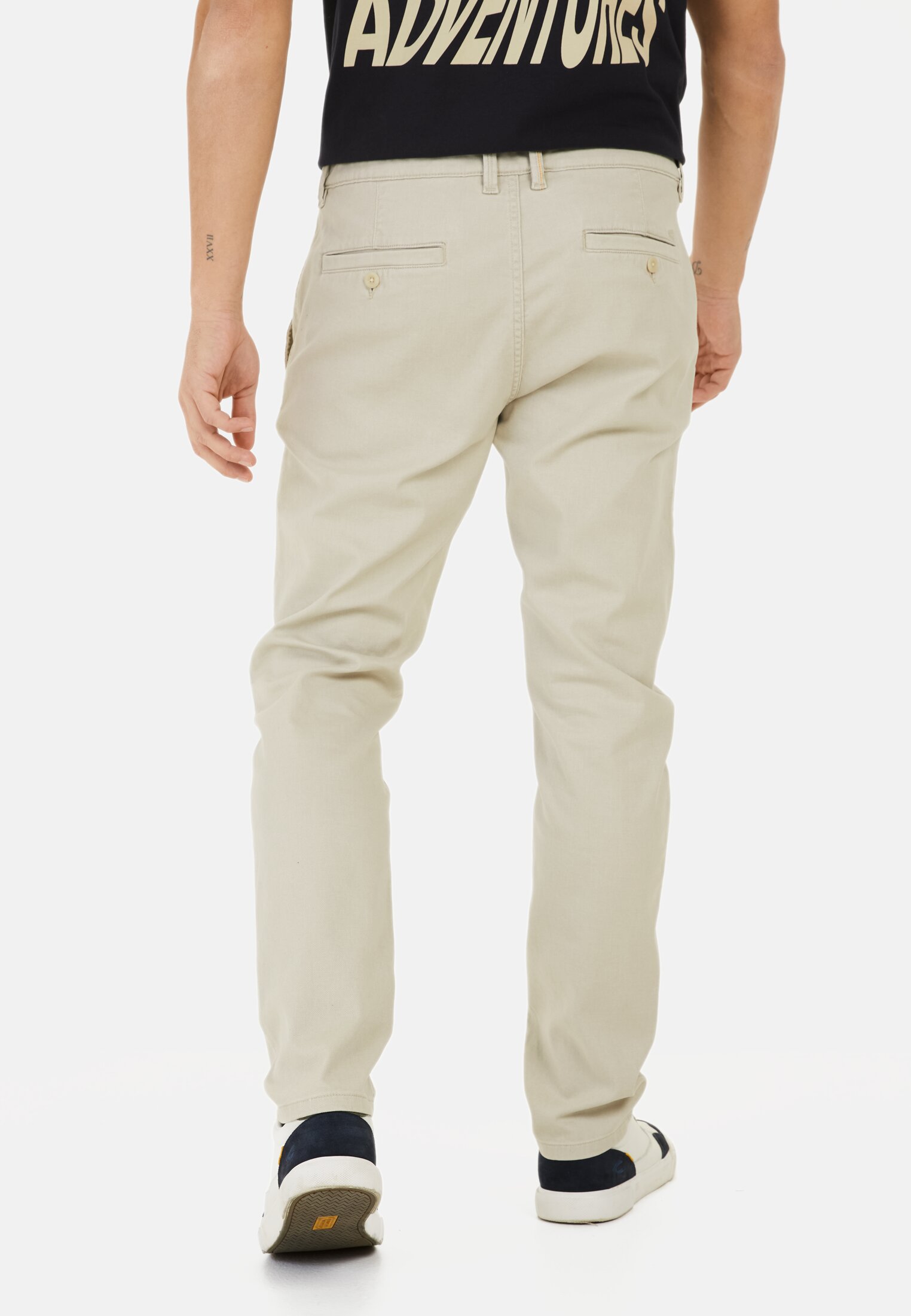 Men Basic chino slim fit Beige worn back