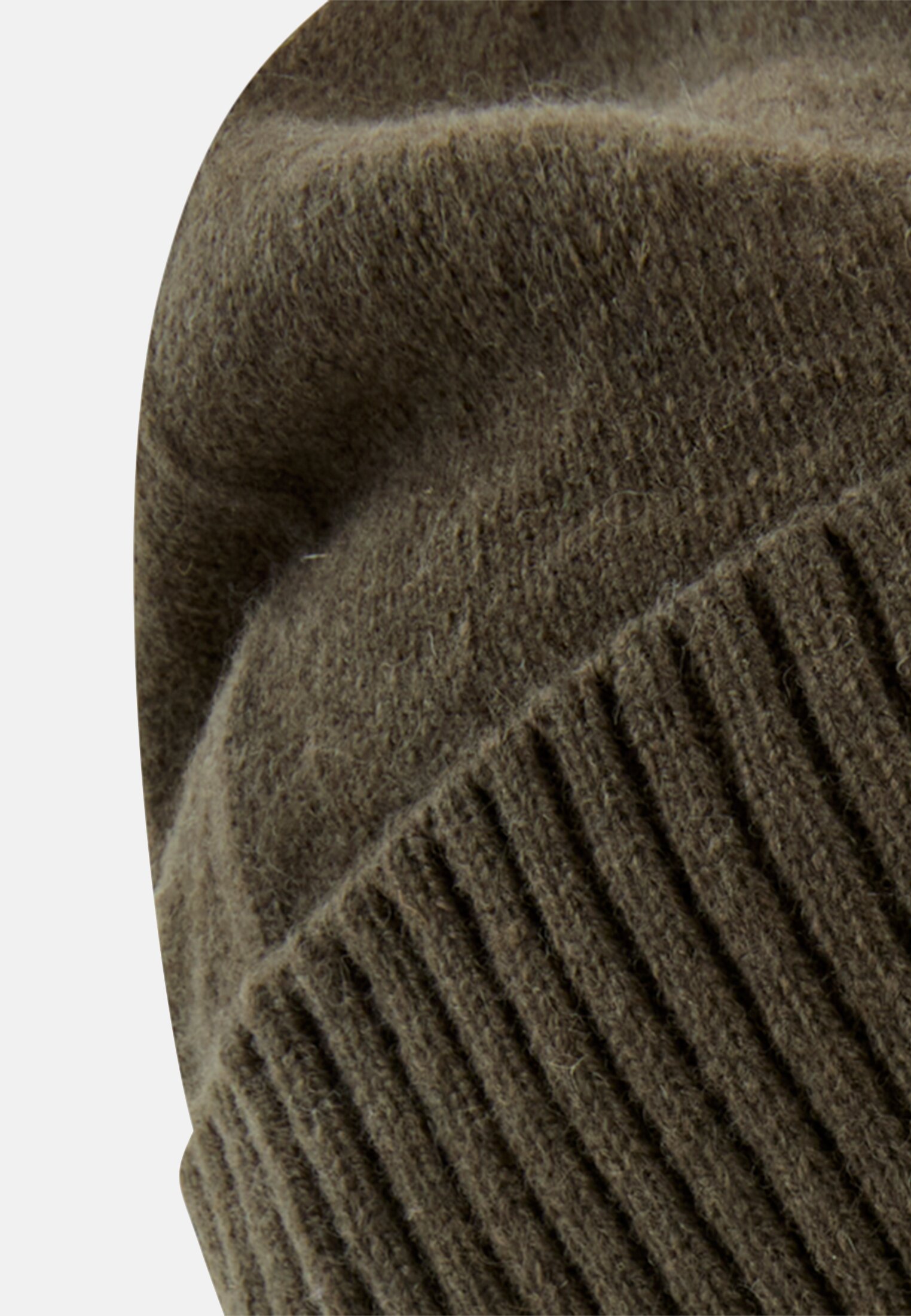 Herren Beanie aus reiner Wolle Dunkelbraun vorne nah